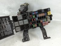 2010-2012 Ford Fusion Fusebox Fuse Box Panel Relay Module P/N:BE5T-14290-E Fits Fits 2010 2011 2012 OEM Used Auto Parts - Oemusedautoparts1.com