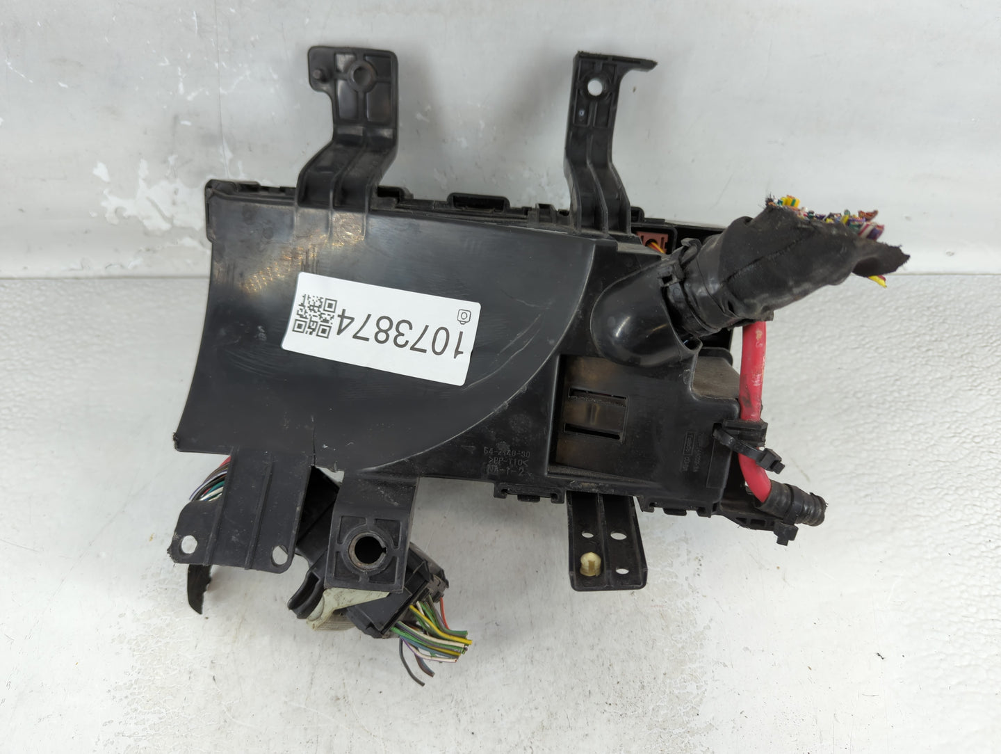2010-2012 Ford Fusion Fusebox Fuse Box Panel Relay Module P/N:BE5T-14290-E Fits Fits 2010 2011 2012 OEM Used Auto Parts - Oemusedautoparts1.com