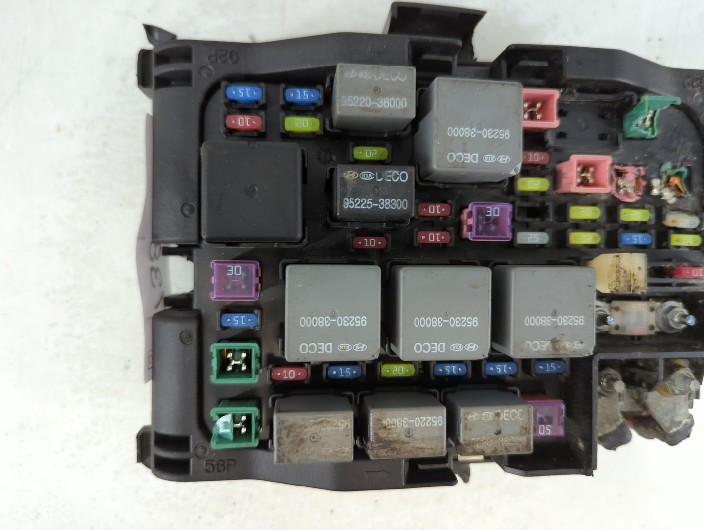 2006-2008 Kia Optima Fusebox Fuse Box Panel Relay Module P/N:91950-2G731 Fits Fits 2006 2007 2008 OEM Used Auto Parts - Oemusedautoparts1.com