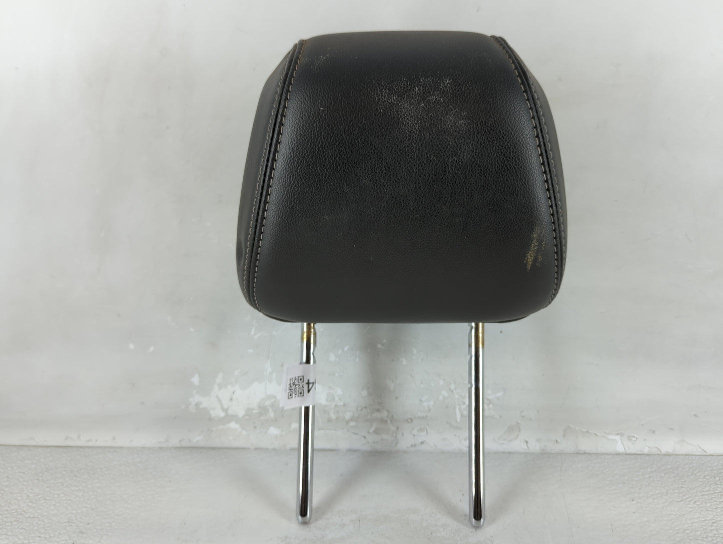 2013-2014 Ford Focus Headrest Head Rest Front Driver Passenger Seat Fits Fits 2013 2014 OEM Used Auto Parts - Oemusedautoparts1.com