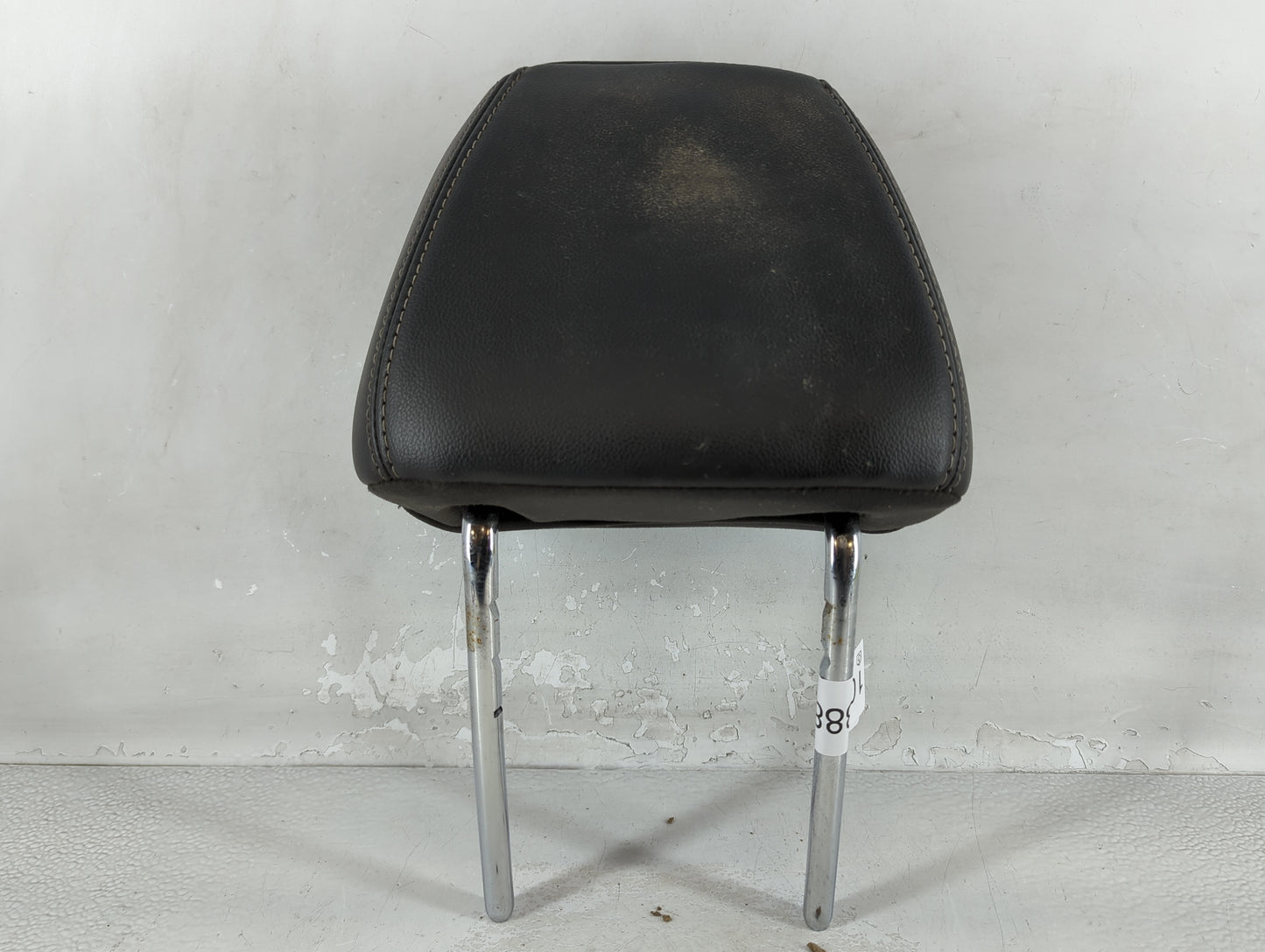 2013-2014 Ford Focus Headrest Head Rest Front Driver Passenger Seat Fits Fits 2013 2014 OEM Used Auto Parts - Oemusedautoparts1.com