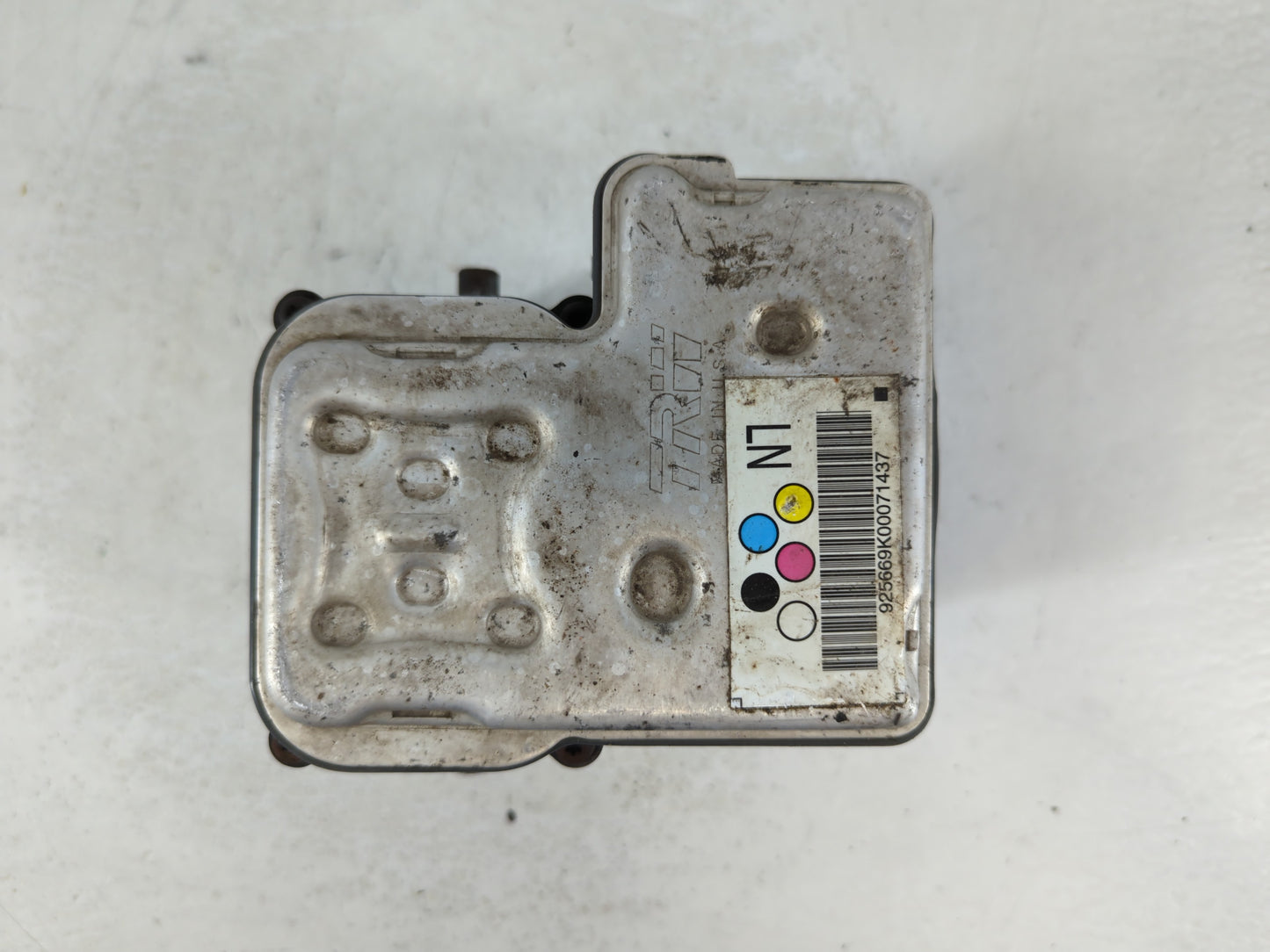 2004 Chevrolet Trail Blazer (113 w.b.) Trlblz ABS Pump Control Module Replacement P/N:13567137 Fits OEM Used Auto Parts