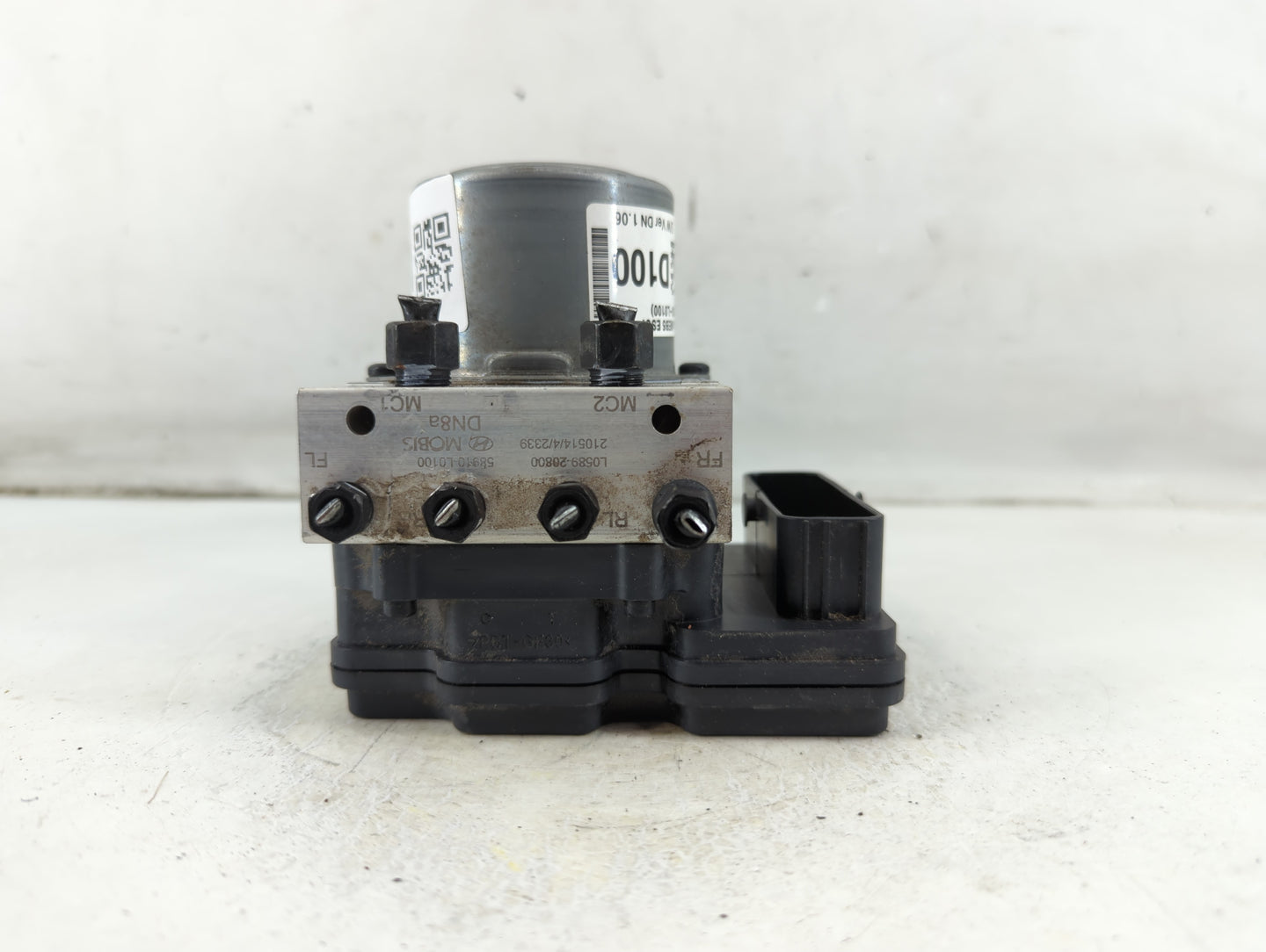 2020-2023 Hyundai Sonata ABS Pump Control Module Replacement P/N:58900-L0100 Fits Fits 2020 2021 2022 2023 OEM Used Auto Parts - Oemusedautoparts1.com
