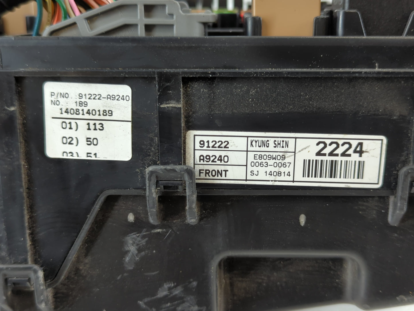 2015-2018 Kia Sedona Fusebox Fuse Box Panel Relay Module P/N:91222-A9240 Fits Fits 2015 2016 2017 2018 OEM Used Auto Parts - Oemusedautoparts1.com