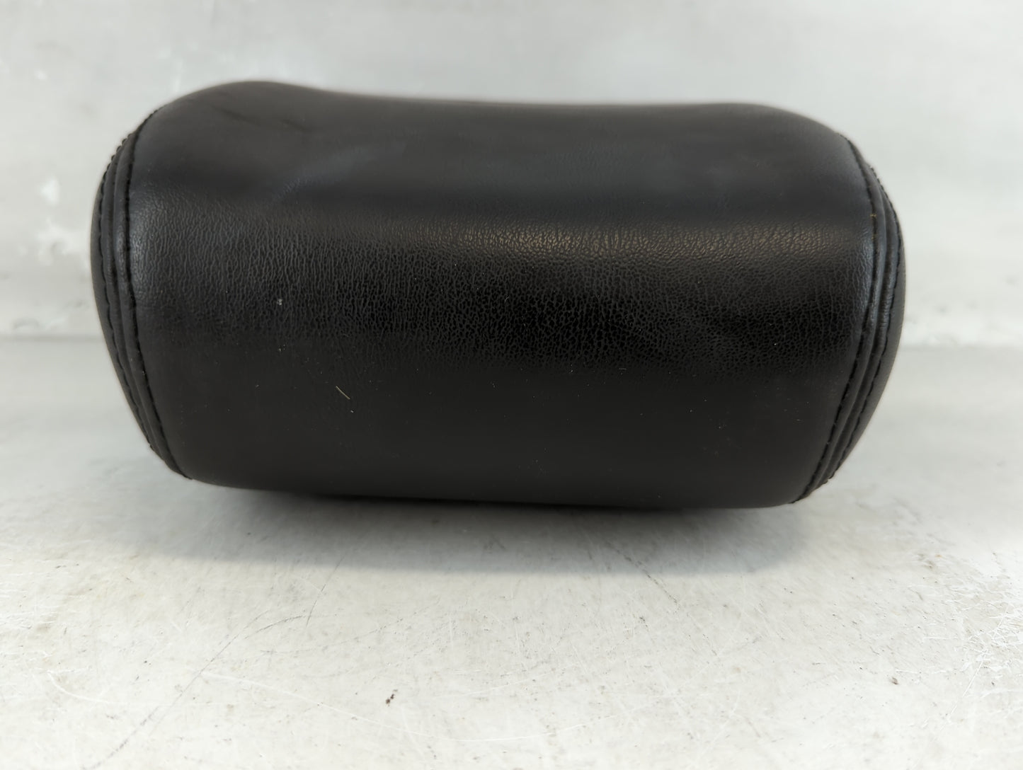2012 Gmc Acadia Headrest Head Rest Rear Seat Fits OEM Used Auto Parts - Oemusedautoparts1.com