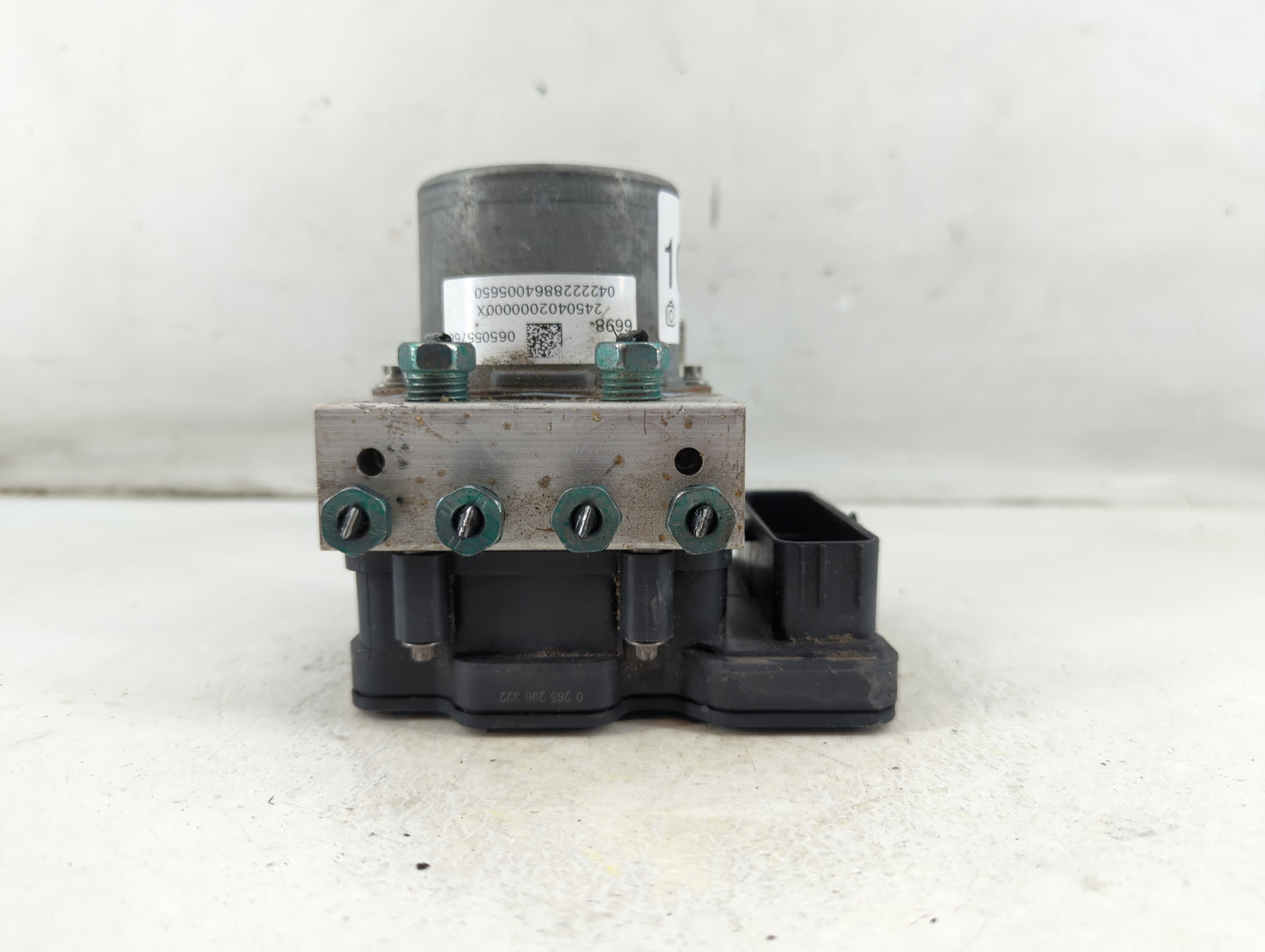 2019-2021 Chevrolet Malibu ABS Pump Control Module Replacement P/N:42776698 Fits Fits 2019 2020 2021 OEM Used Auto Parts - Oemusedautoparts1.com