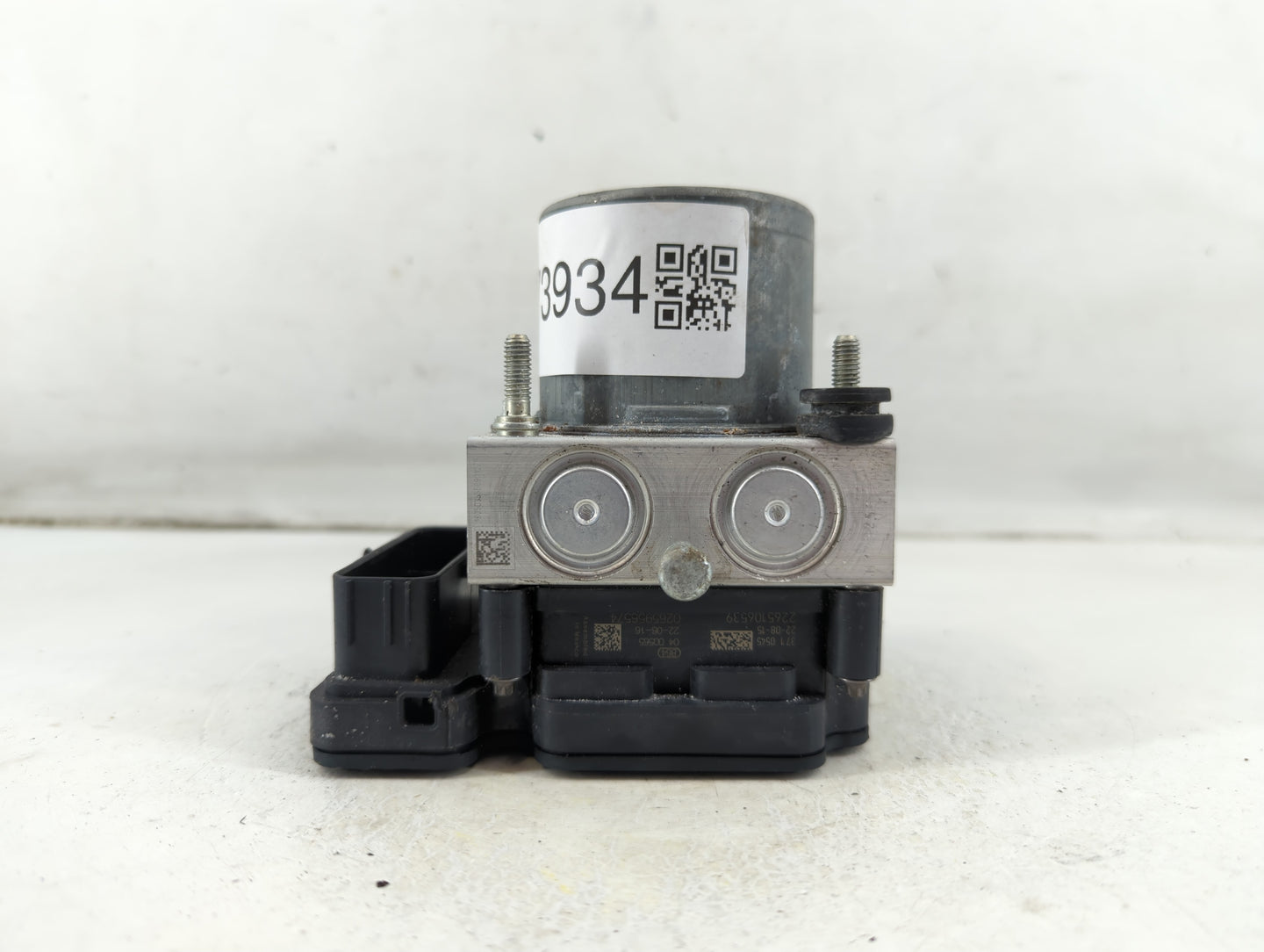 2019-2021 Chevrolet Malibu ABS Pump Control Module Replacement P/N:42776698 Fits Fits 2019 2020 2021 OEM Used Auto Parts - Oemusedautoparts1.com