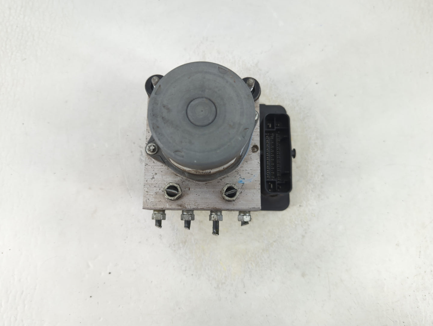 2018-2020 Toyota Camry ABS Pump Control Module Replacement P/N:44540 06290 Fits Fits 2018 2019 2020 OEM Used Auto Parts - Oemusedautoparts1.com