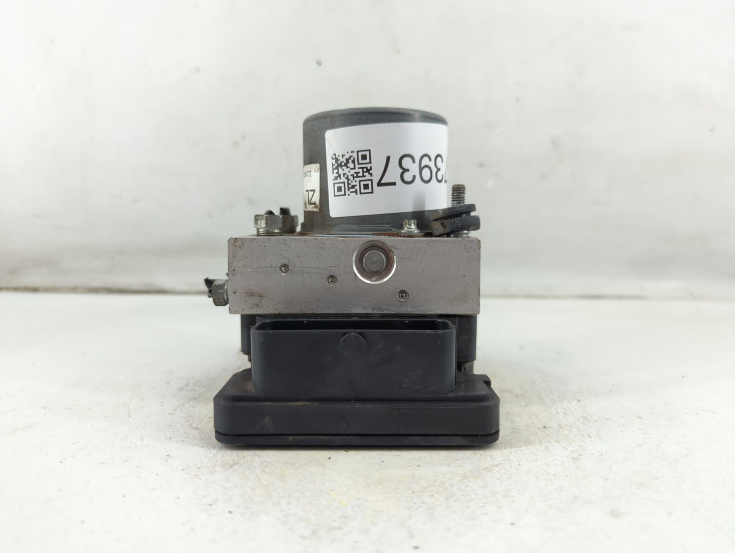 2018-2020 Toyota Camry ABS Pump Control Module Replacement P/N:44540 06290 Fits Fits 2018 2019 2020 OEM Used Auto Parts - Oemusedautoparts1.com