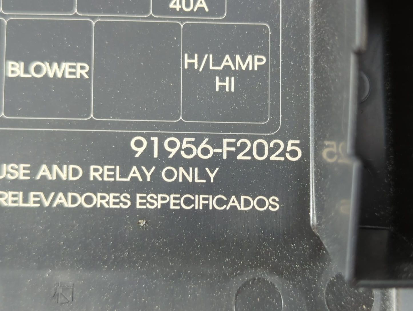 2019-2020 Hyundai Elantra Fusebox Fuse Box Panel Relay Module P/N:91956-F2025 Fits Fits 2019 2020 OEM Used Auto Parts - Oemusedautoparts1.com