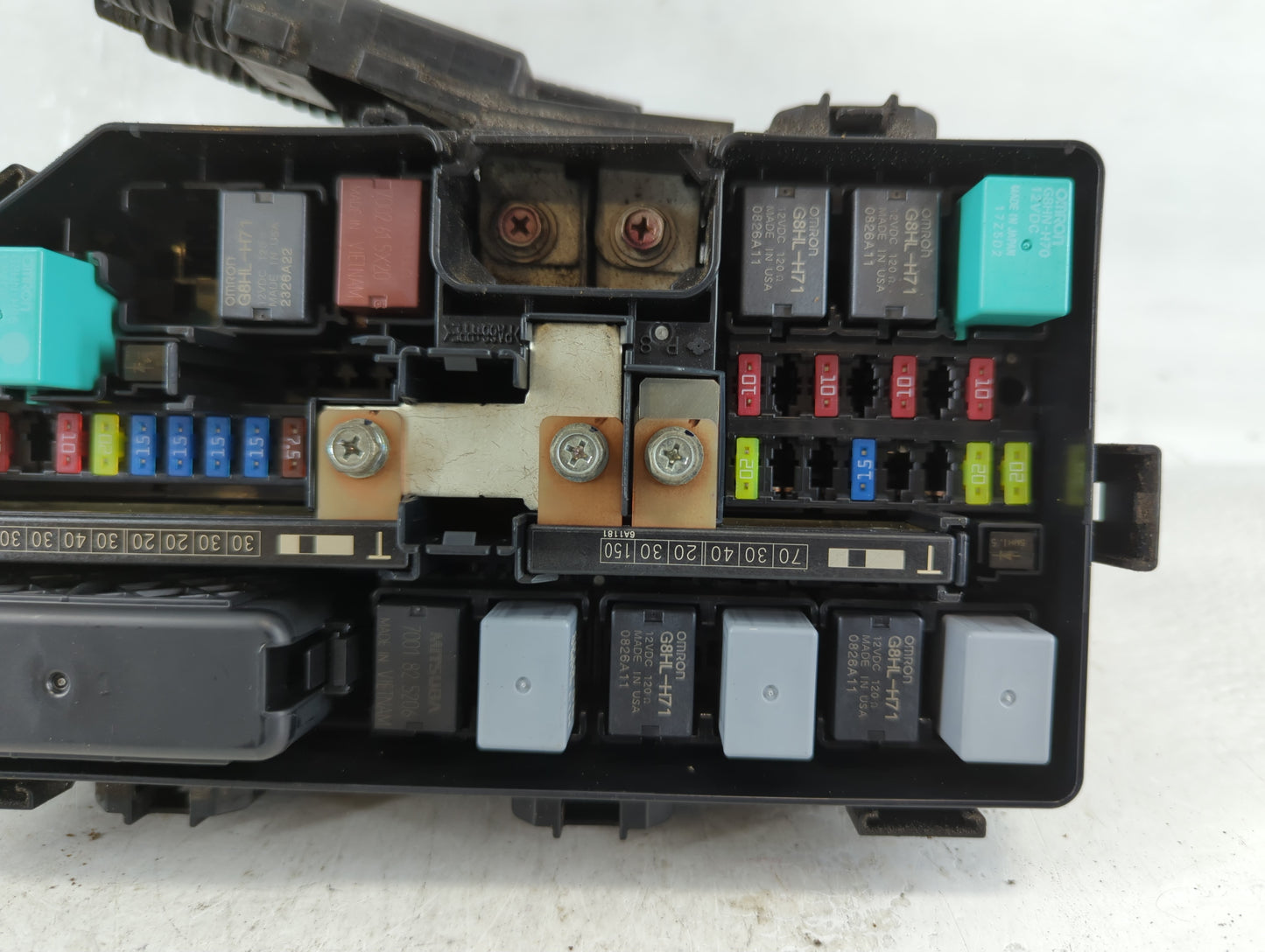 2016-2018 Honda Pilot Fusebox Fuse Box Panel Relay Module P/N:TG7 A010 AO Fits Fits 2016 2017 2018 OEM Used Auto Parts
