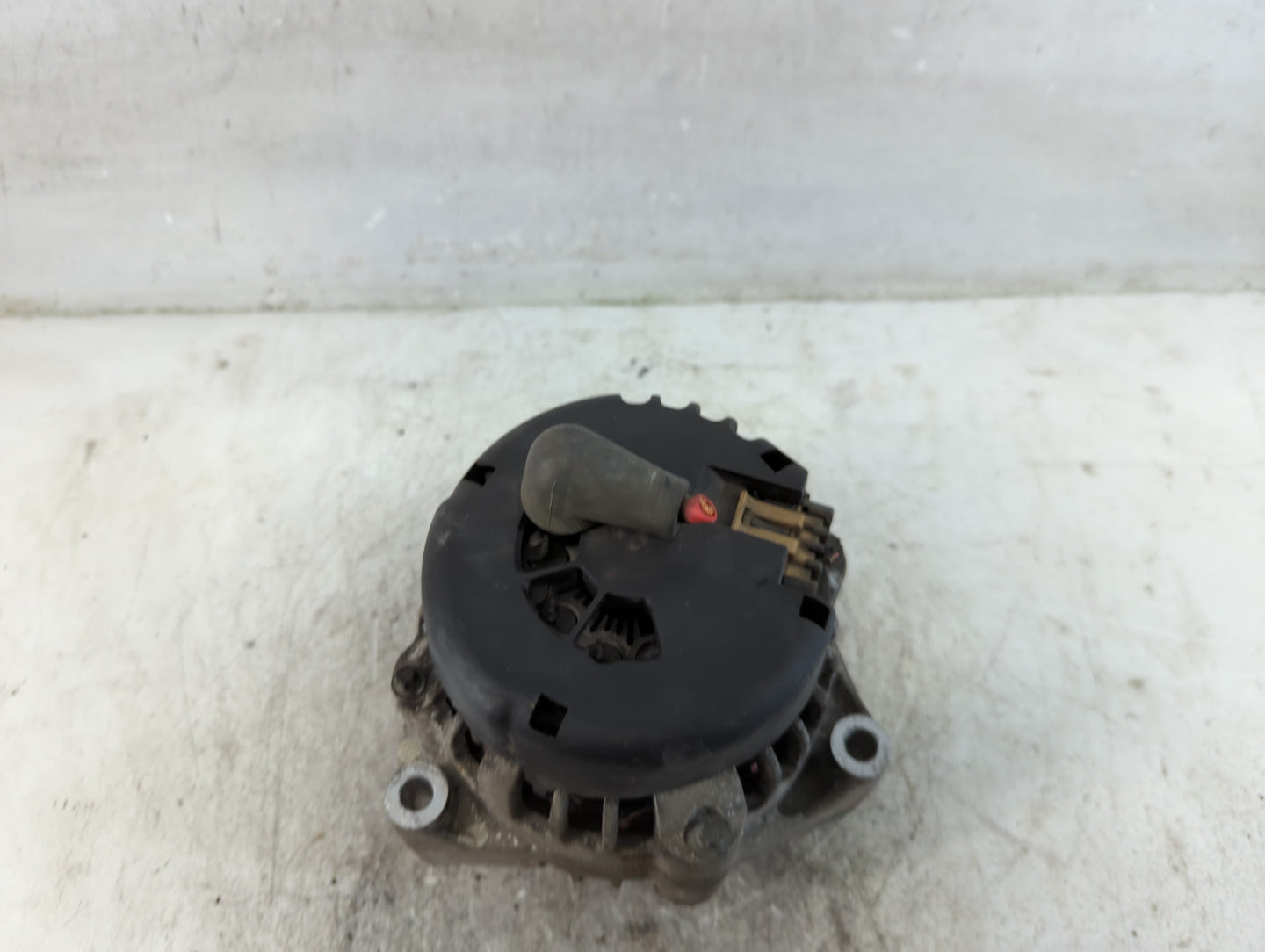 2002 Chevrolet S10 Blazer Alternator Replacement Generator Charging Assembly Engine OEM Fits Fits 2001 2003 2004 2005 OEM Used Auto Parts - Oemusedautoparts1.com