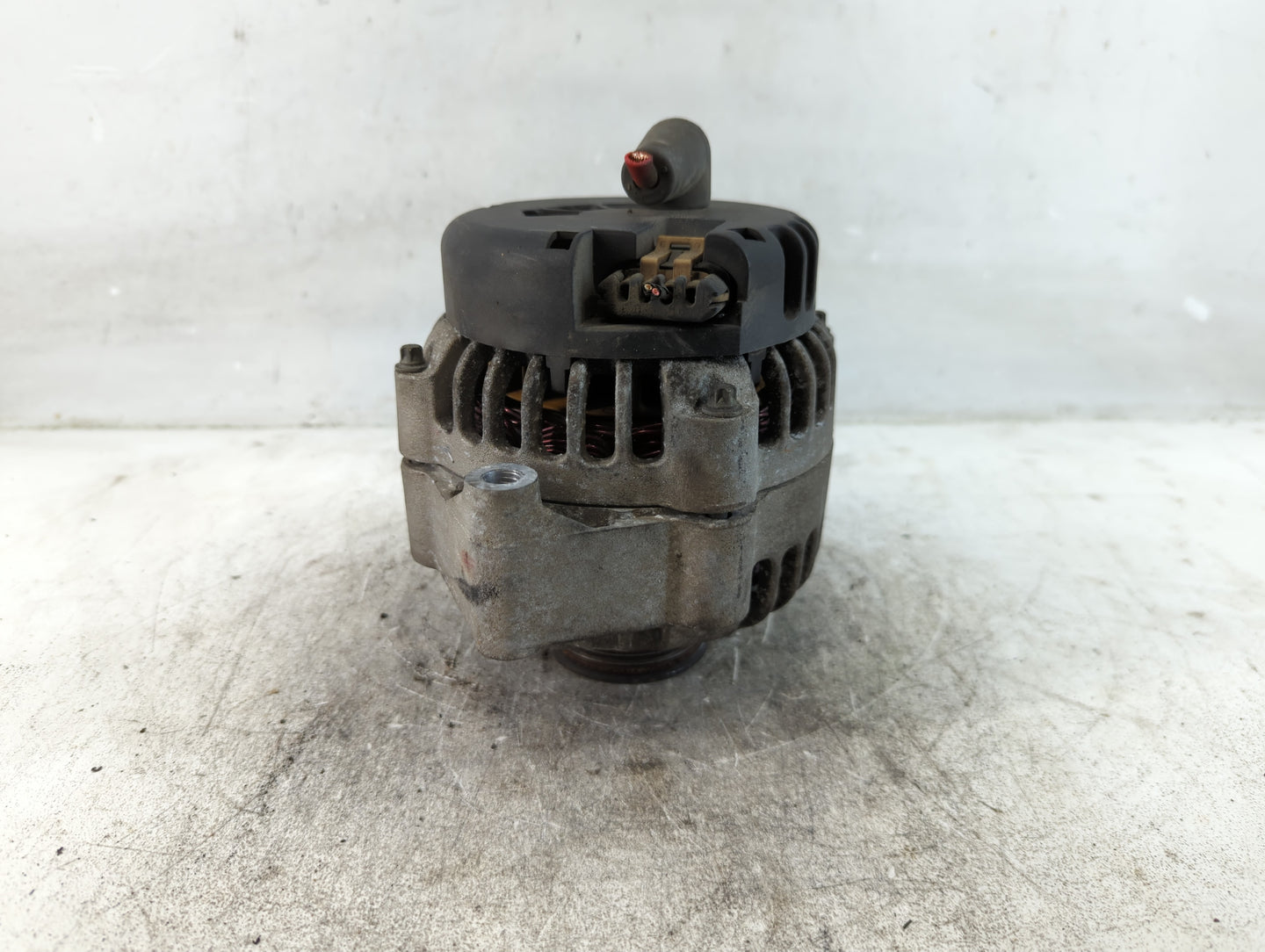 2002 Chevrolet S10 Blazer Alternator Replacement Generator Charging Assembly Engine OEM Fits Fits 2001 2003 2004 2005 OEM Used Auto Parts - Oemusedautoparts1.com