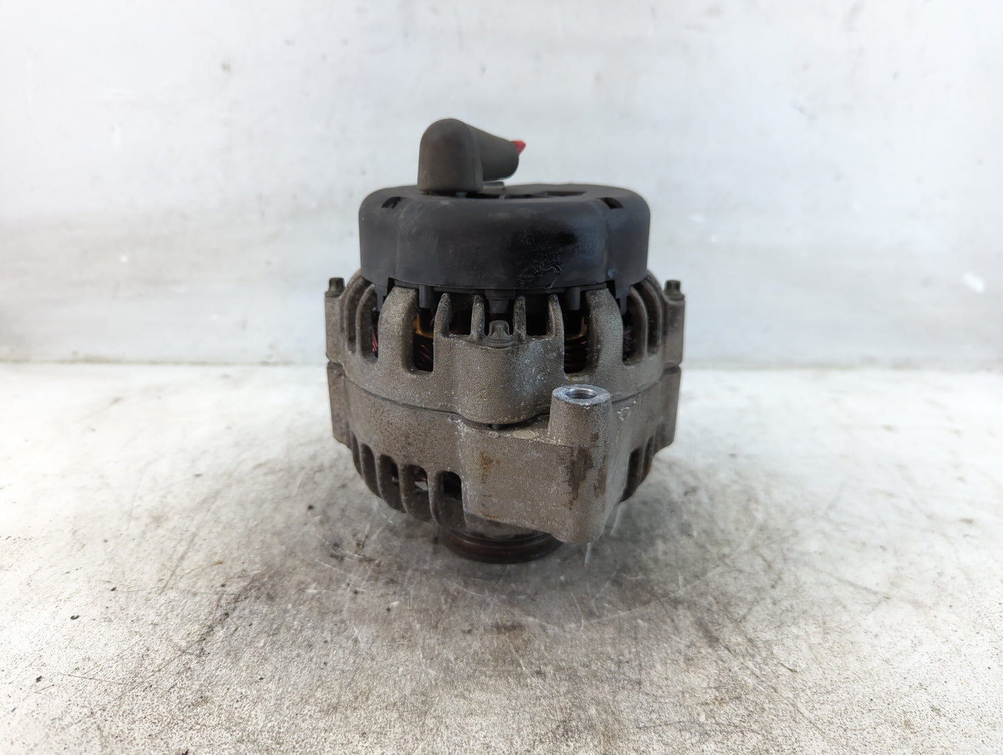 2002 Chevrolet S10 Blazer Alternator Replacement Generator Charging Assembly Engine OEM Fits Fits 2001 2003 2004 2005 OEM Used Auto Parts - Oemusedautoparts1.com
