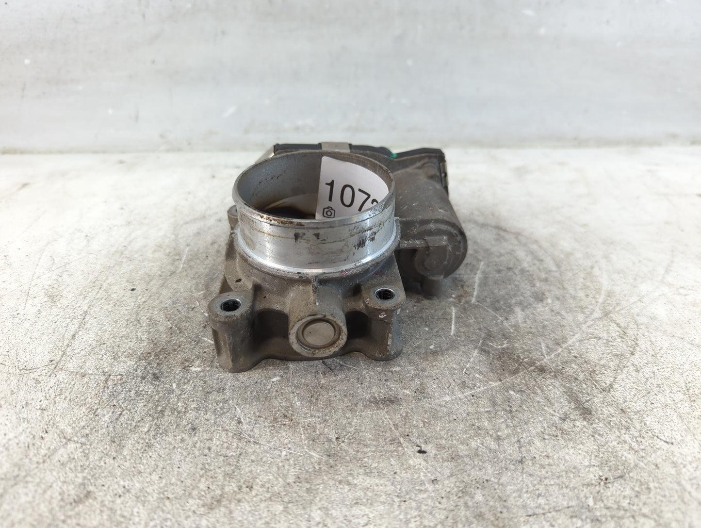 2016-2017 Chevrolet Equinox Throttle Body P/N:12669146AA Fits Fits 2016 2017 OEM Used Auto Parts - Oemusedautoparts1.com