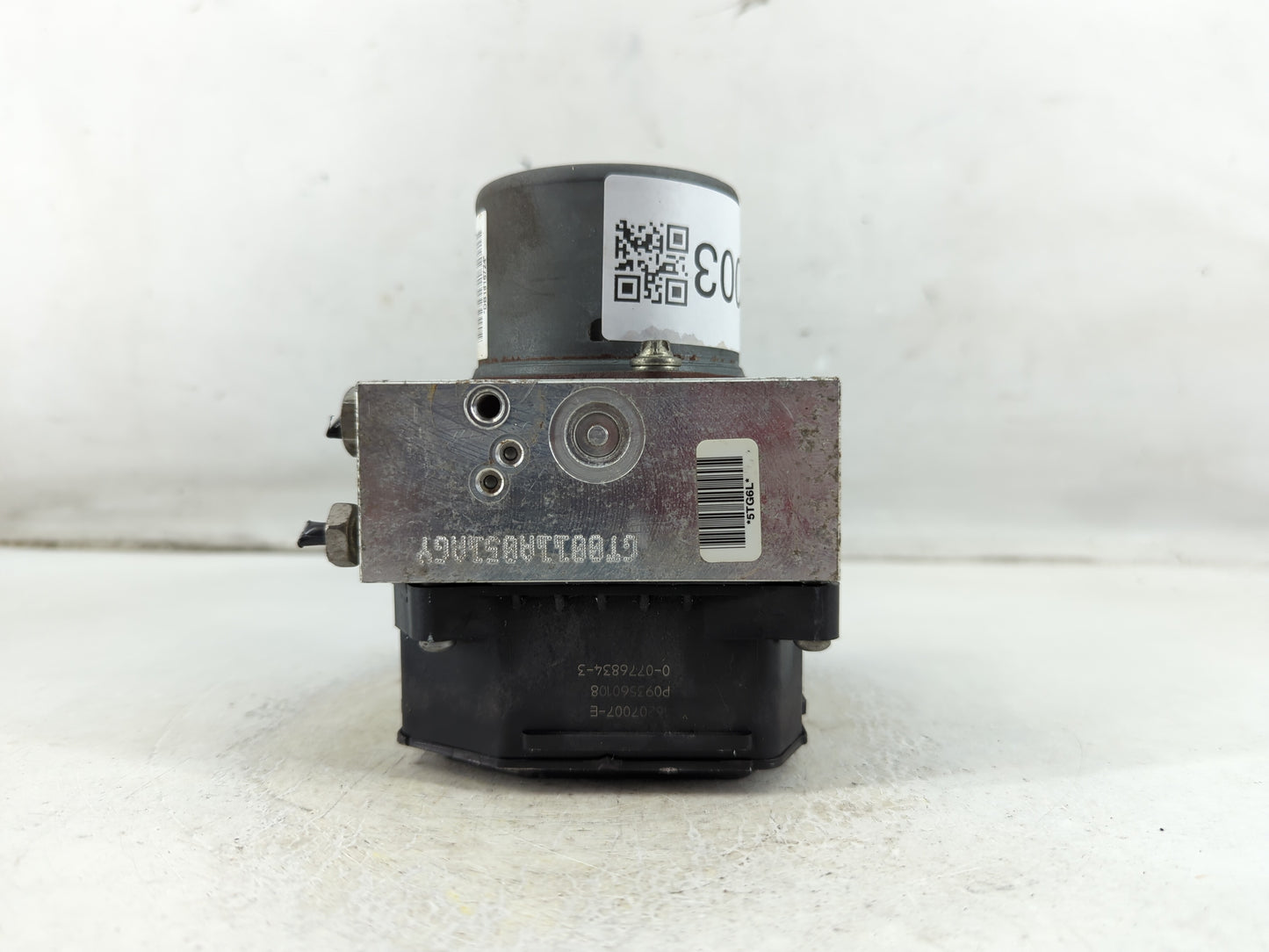 2010 Ford Edge ABS Pump Control Module Replacement P/N:AT43-2D063-AA AT43-2D063-AB Fits OEM Used Auto Parts