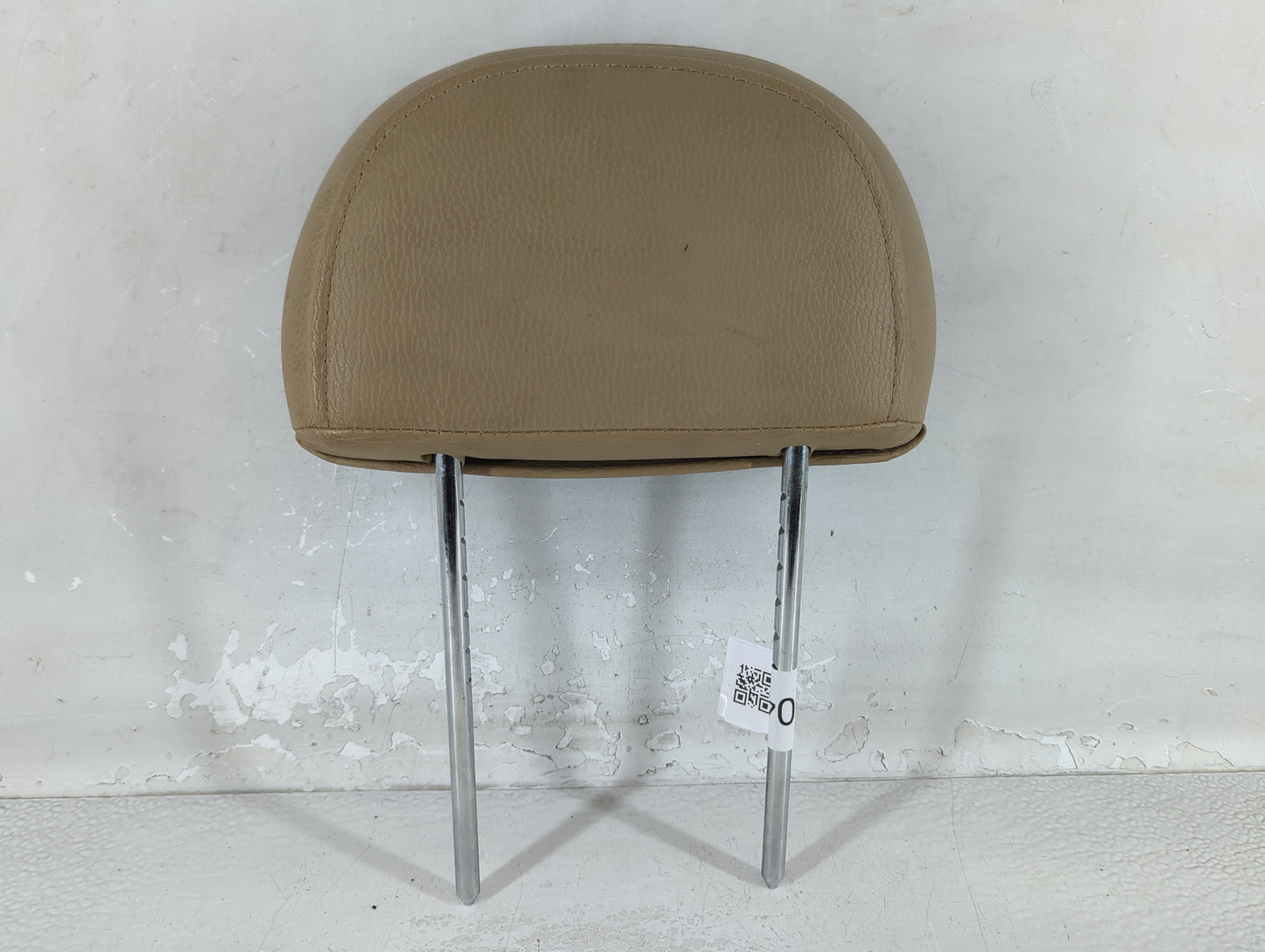 2008-2010 Saturn Vue Headrest Head Rest Rear Seat Fits Fits 2008 2009 2010 OEM Used Auto Parts - Oemusedautoparts1.com