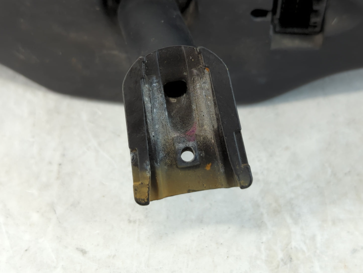 2008 Saturn Vue Interior Rear View Mirror Replacement OEM P/N:E11025899 Fits OEM Used Auto Parts