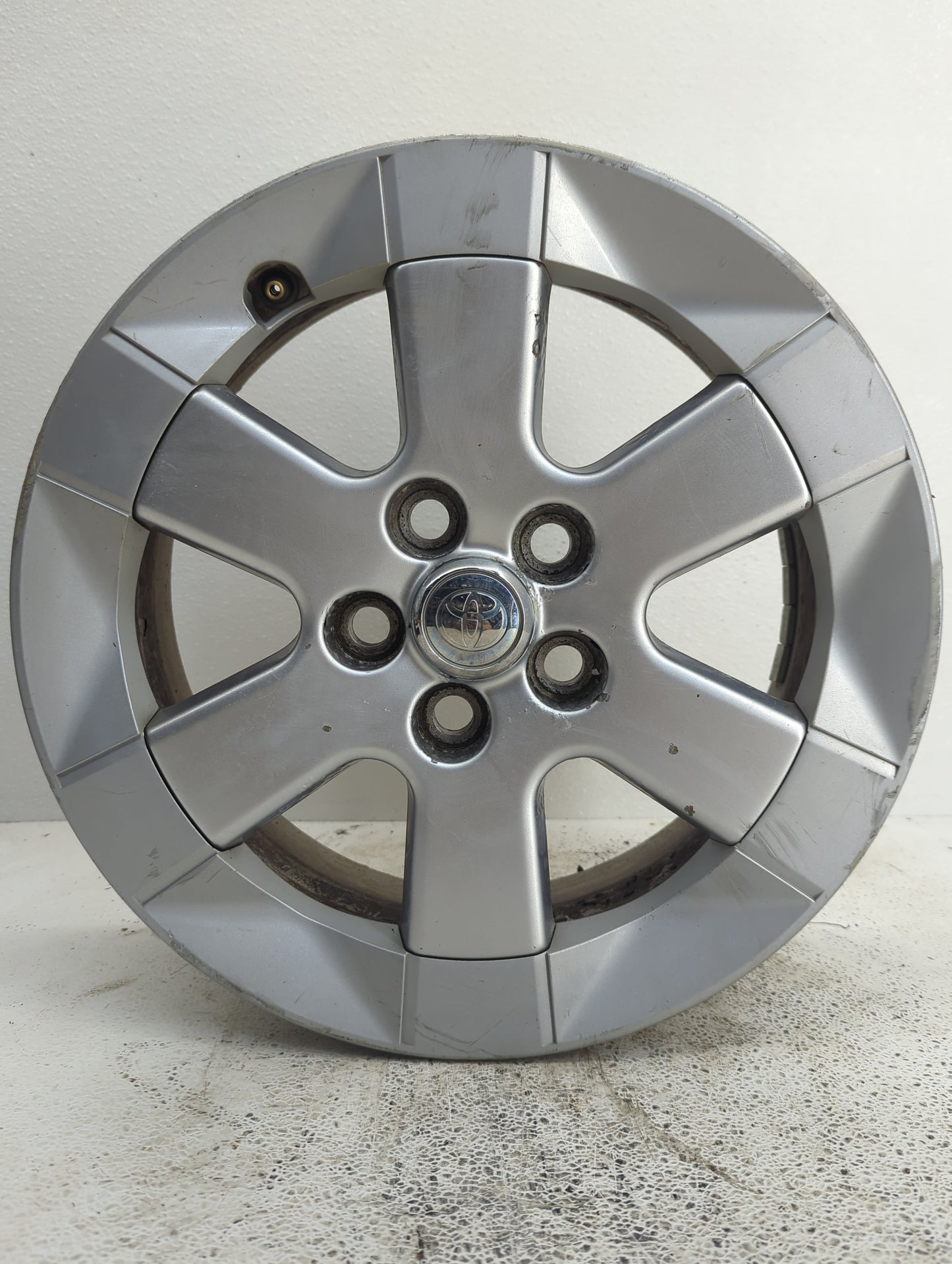 2004-2009 Toyota Prius Oem Wheel Rim