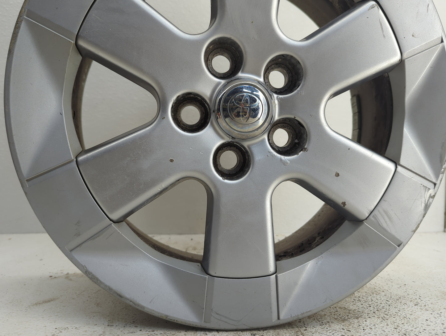 2004-2009 Toyota Prius Oem Wheel Rim