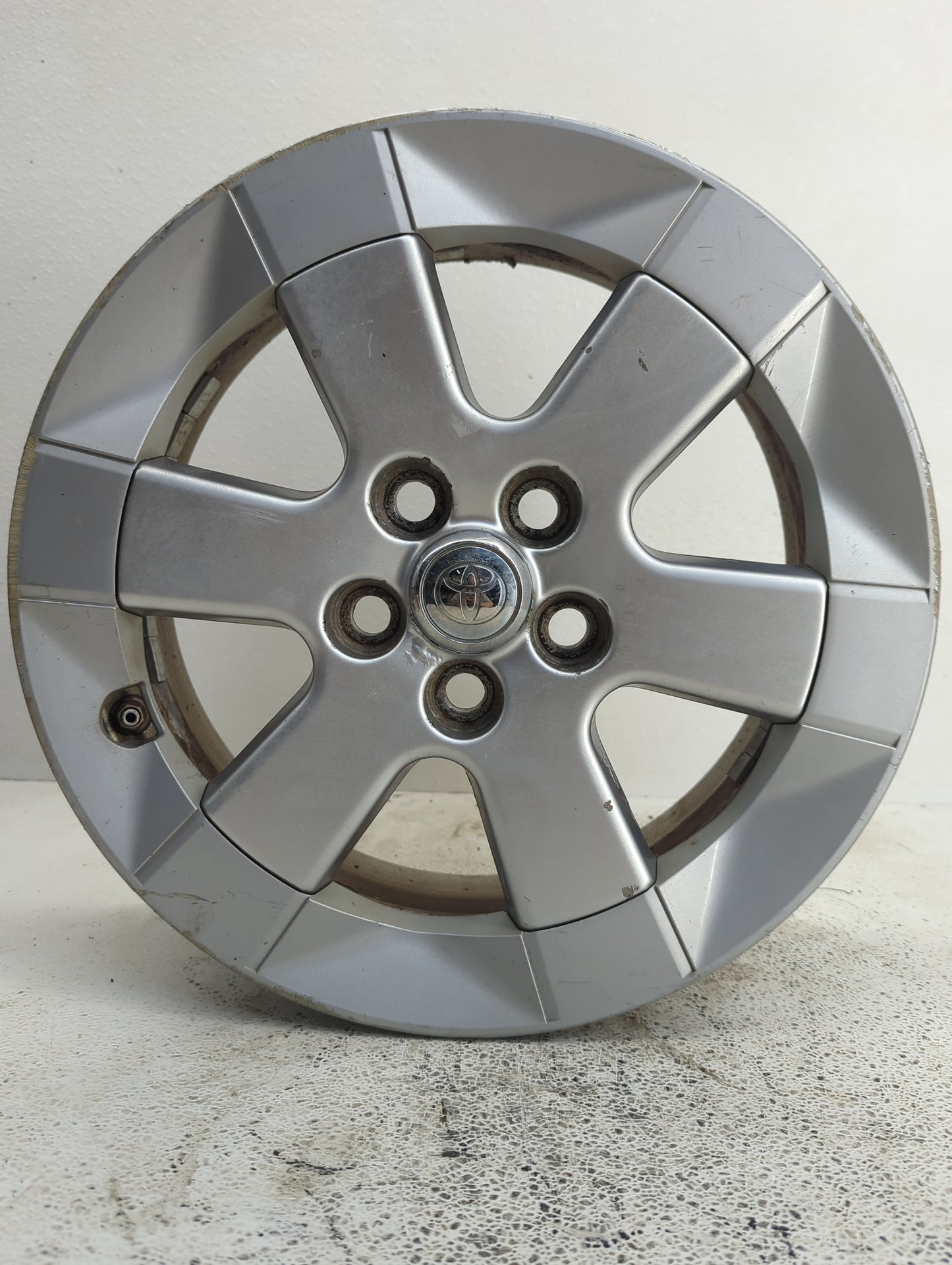 2004-2009 Toyota Prius Oem Wheel Rim