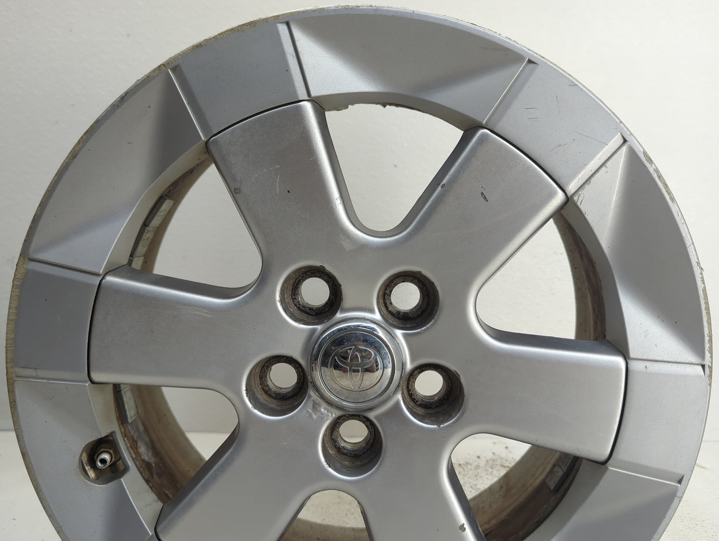 2004-2009 Toyota Prius Oem Wheel Rim