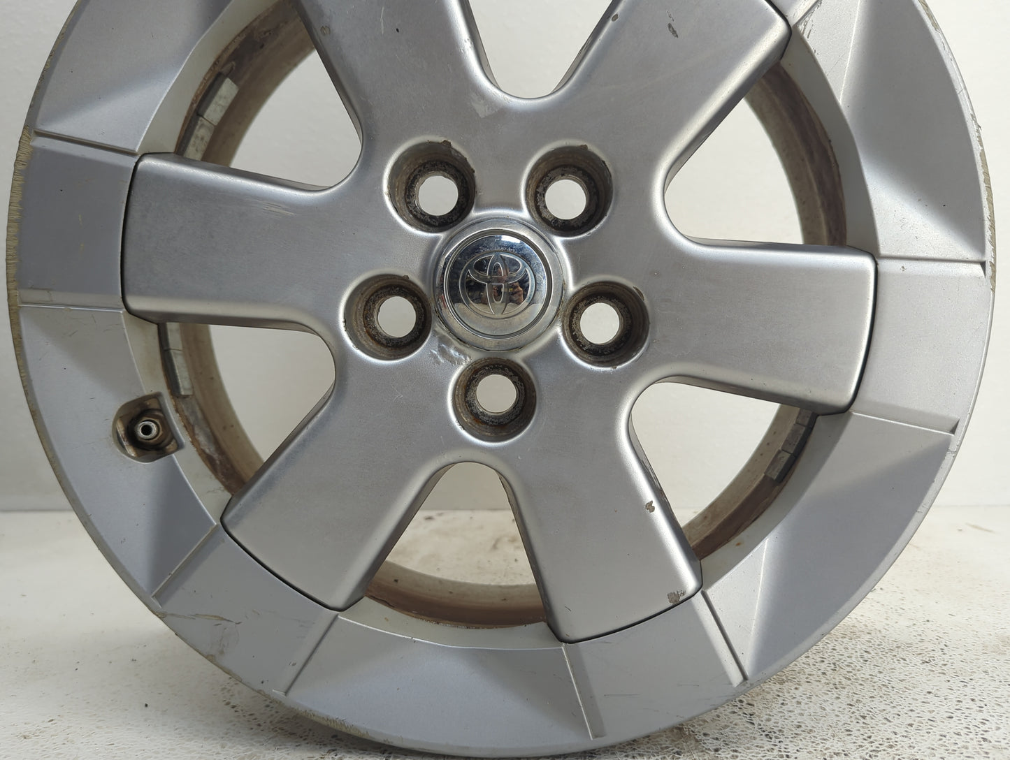 2004-2009 Toyota Prius Oem Wheel Rim