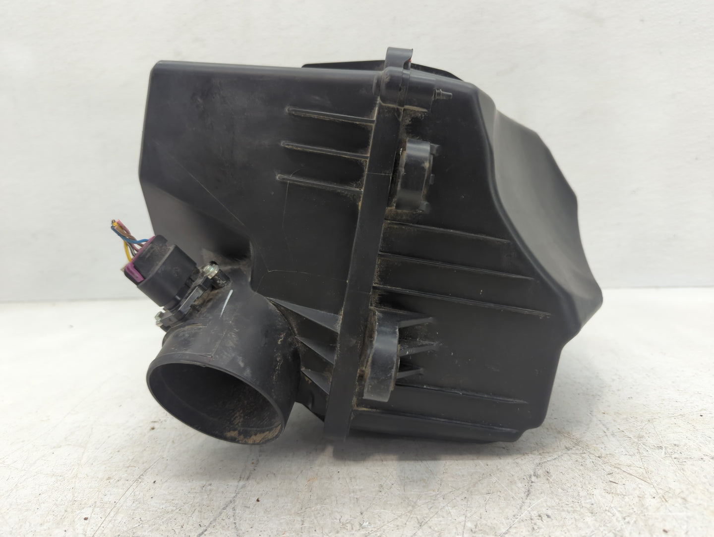 2010-2011 Chevrolet Equinox Air Cleaner Intake-duct Hose Tube - Oemusedautoparts1.com
