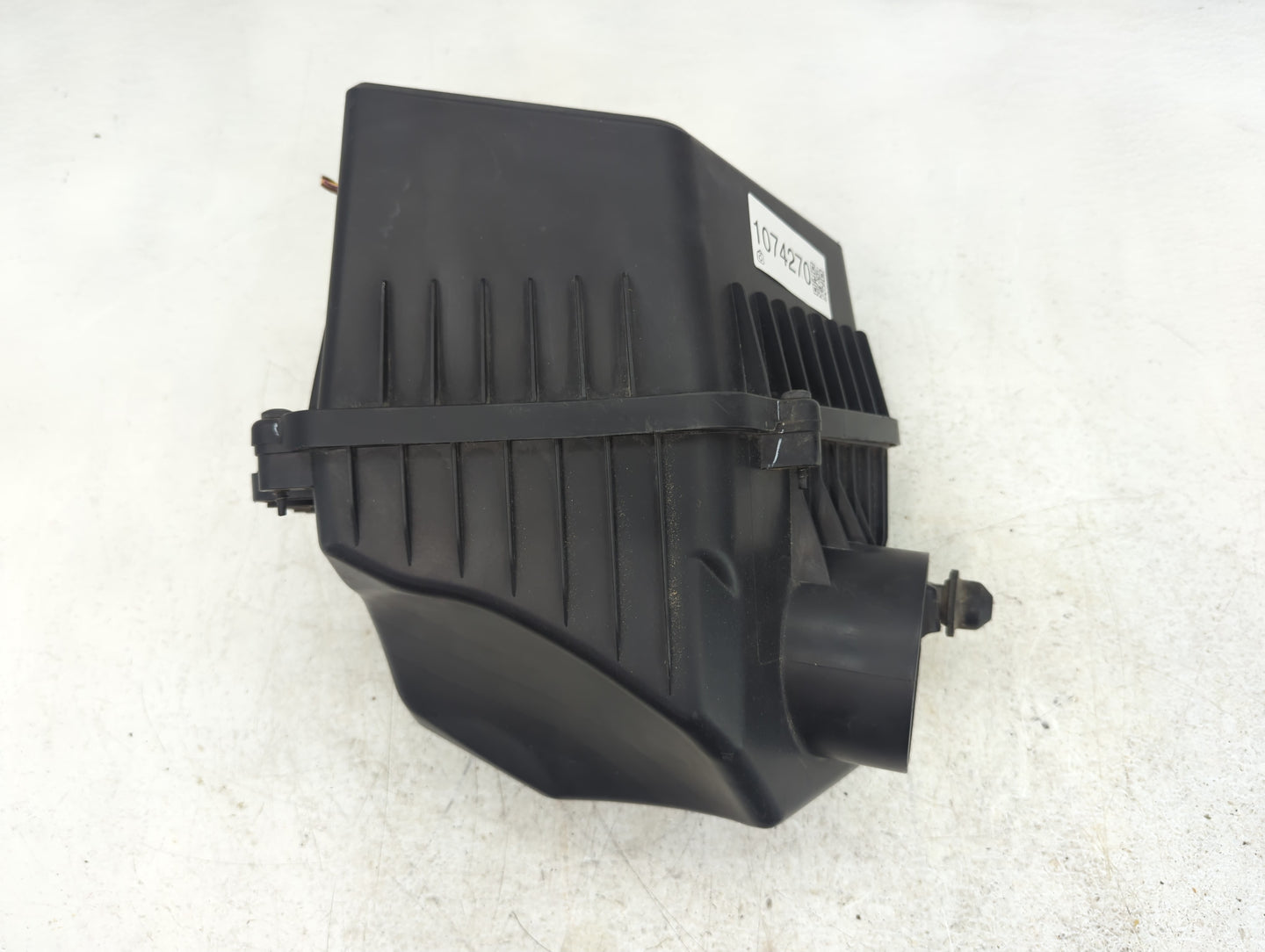 2010-2011 Chevrolet Equinox Air Cleaner Intake-duct Hose Tube - Oemusedautoparts1.com