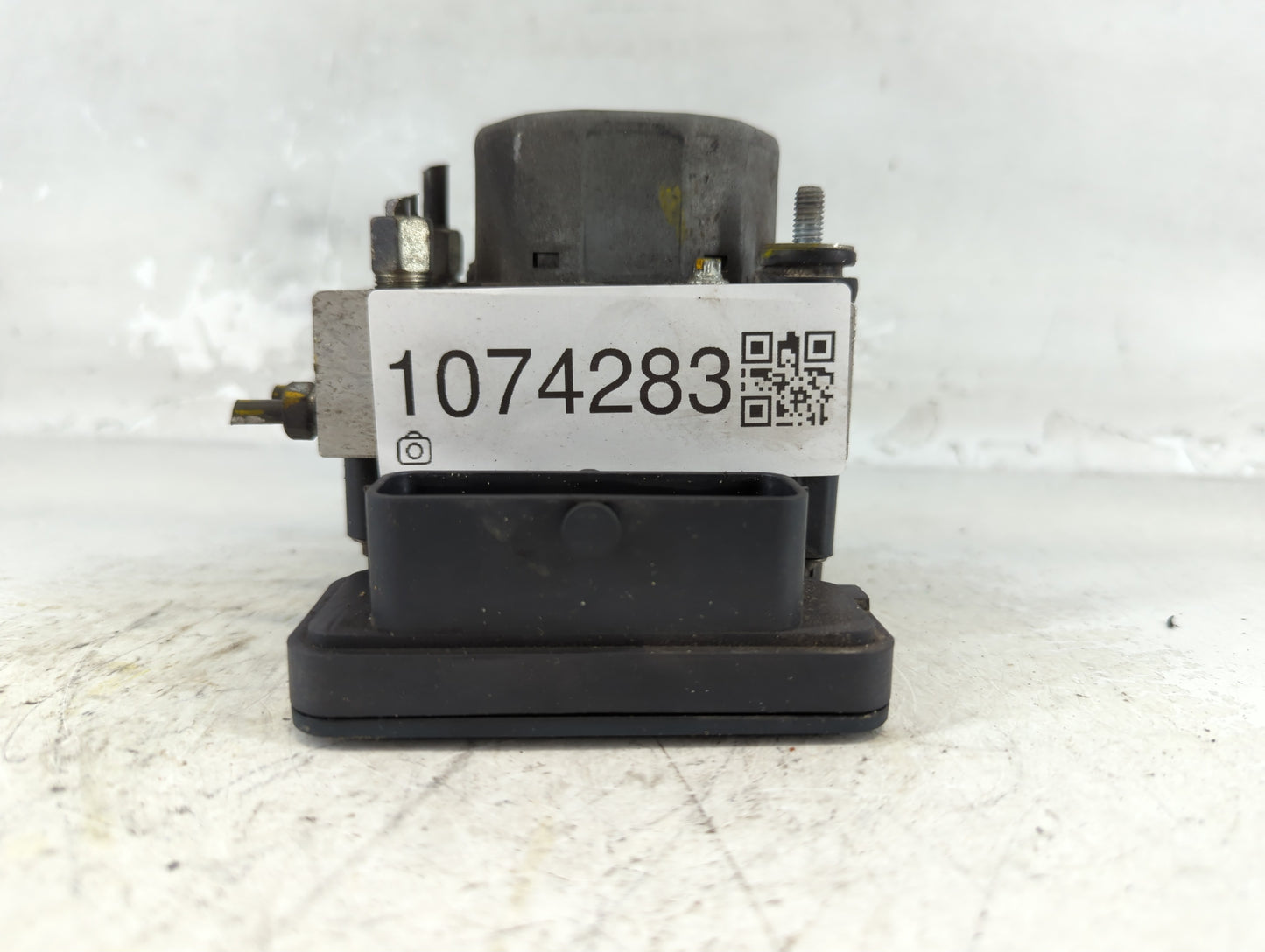 2014-2015 Nissan Sentra ABS Pump Control Module Replacement P/N:47660 3SG0C Fits Fits 2014 2015 OEM Used Auto Parts - Oemusedautoparts1.com