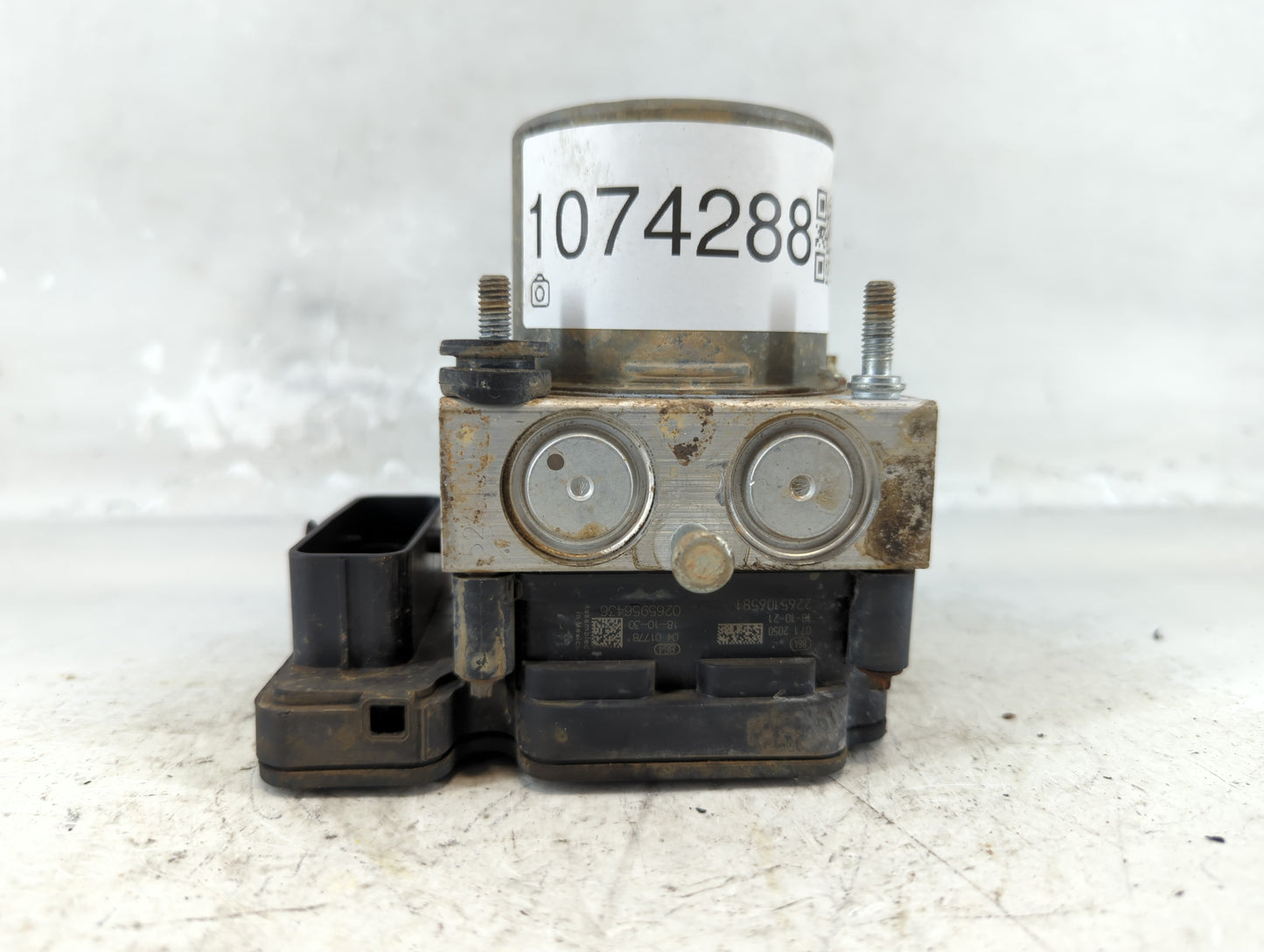 2014-2019 Ford Taurus ABS Pump Control Module Replacement P/N:FG13-2C405-AC Fits Fits 2014 2015 2016 2017 2018 2019 OEM Used Auto Parts - Oemusedautoparts1.com