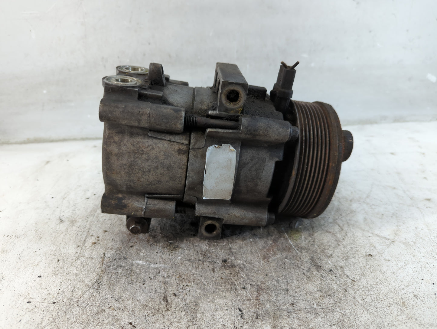 1997-2002 Ford Expedition Air Conditioning A/c Ac Compressor Oem