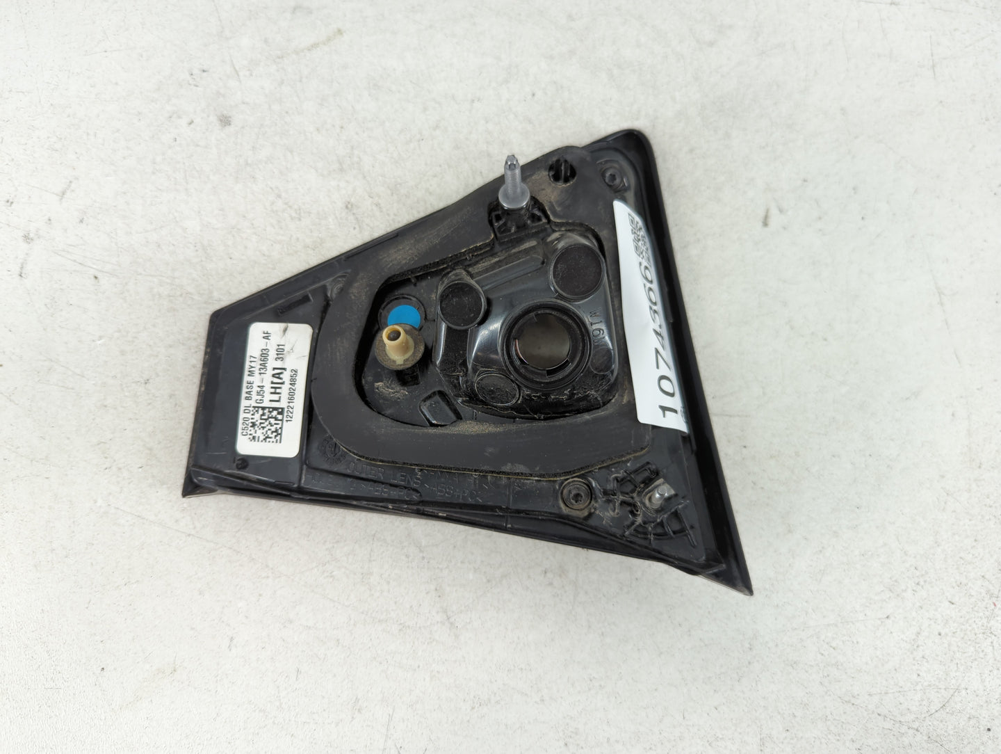 2017-2018 Ford Escape Tail Light Assembly Driver Left OEM P/N:GJ54-13A603-AF Fits Fits 2017 2018 OEM Used Auto Parts - Oemusedautoparts1.com