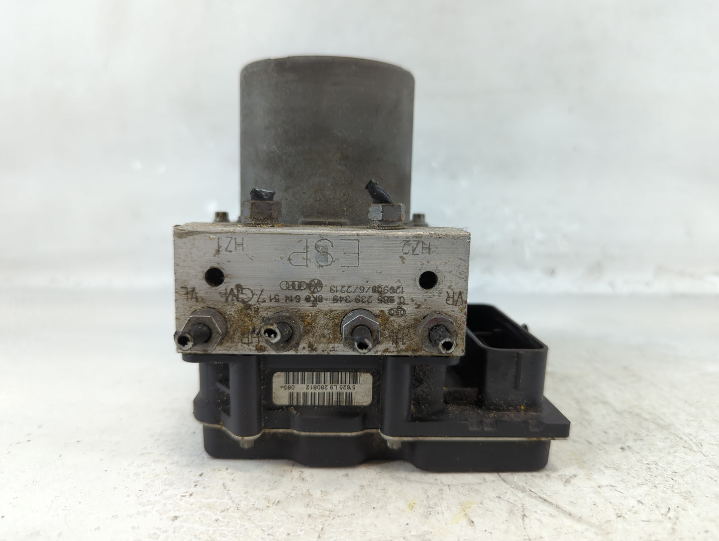 2013 Audi A5 ABS Pump Control Module Replacement P/N:0 265 345 8K0 614 517 GM Fits OEM Used Auto Parts