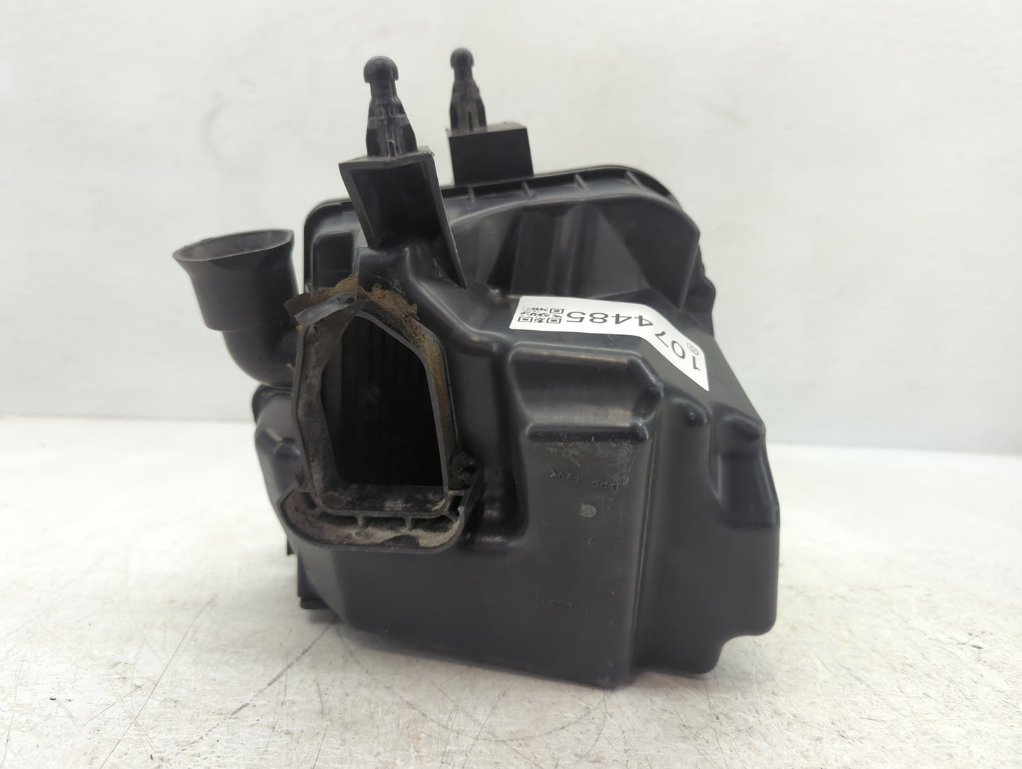 2007-2008 Infiniti G35 Air Cleaner Intake-duct Hose Tube