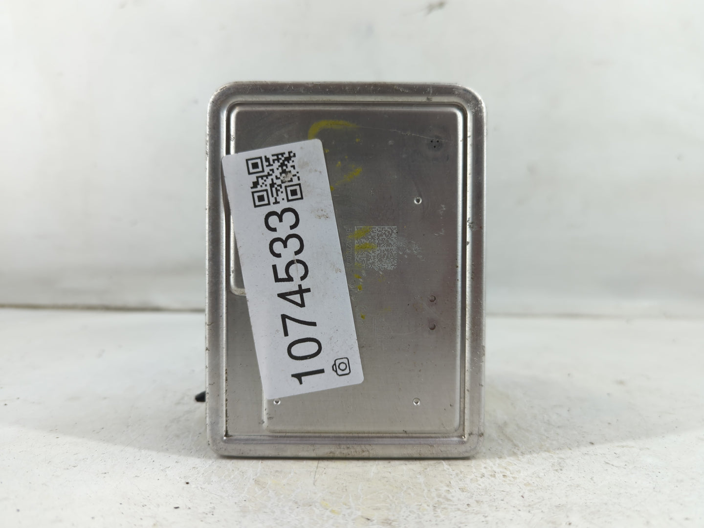 2020 Chevrolet Equinox ABS Pump Control Module Replacement P/N:84825144 84715330, 846556976 Fits Fits 2021 OEM Used Auto Parts - Oemusedautoparts1.com