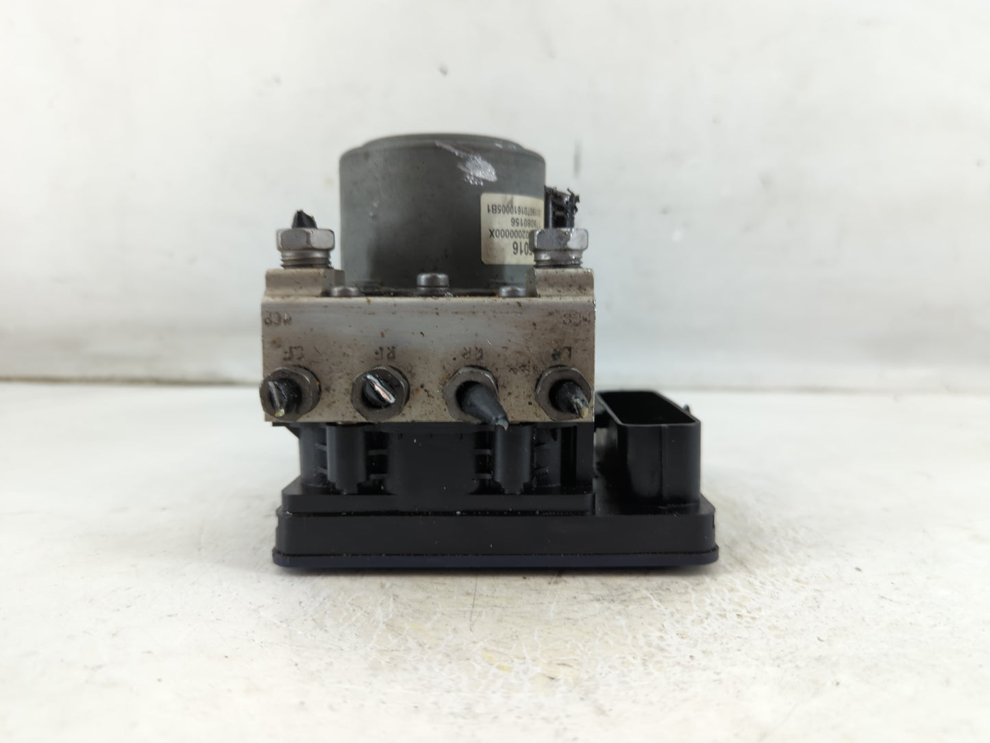 2018-2021 Chevrolet Express 2500 ABS Pump Control Module Replacement P/N:84575020 Fits Fits 2018 2019 2020 2021 OEM Used Auto Parts