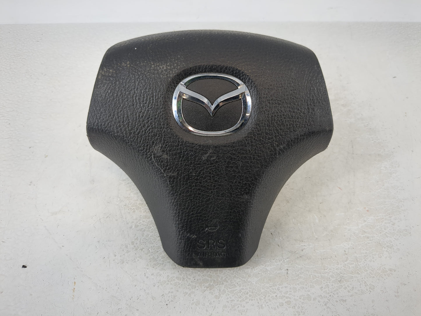 2007 Mazda 6 Air Bag Driver Left Steering Wheel Mounted P/N:0589-P1-000302 DF44FBT0586 Fits OEM Used Auto Parts - Oemusedautoparts1.com