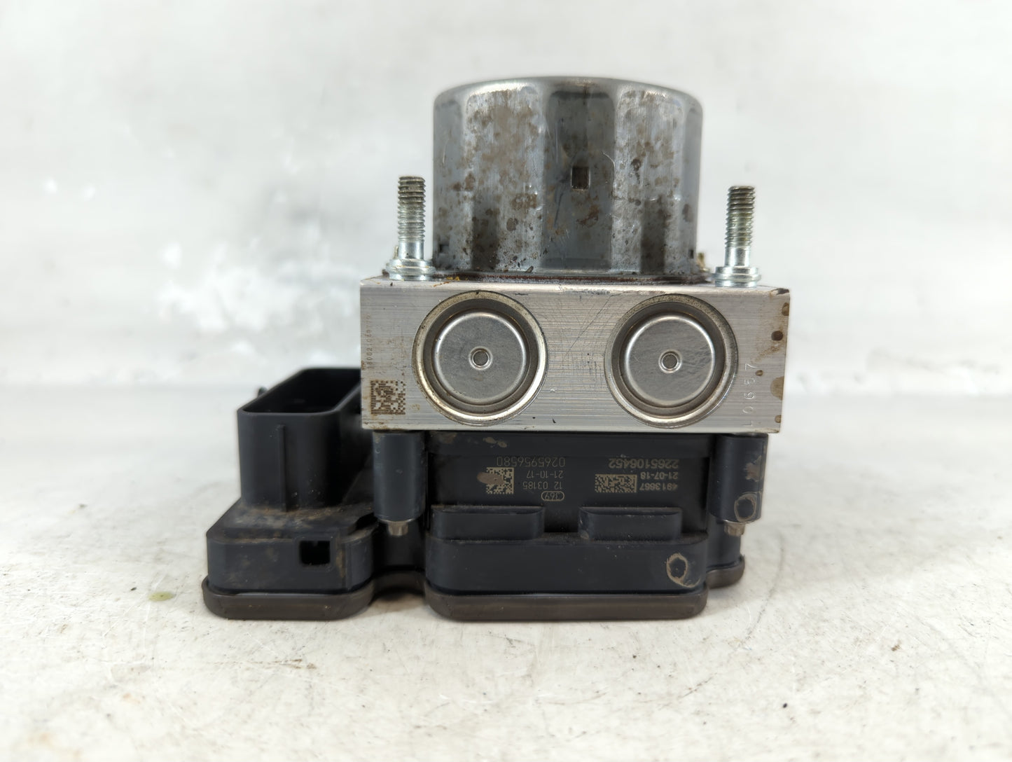 2019-2021 Nissan Rogue Sport ABS Pump Control Module Replacement P/N:47660 6MT3A Fits Fits 2019 2020 2021 OEM Used Auto Parts - Oemusedautoparts1.com