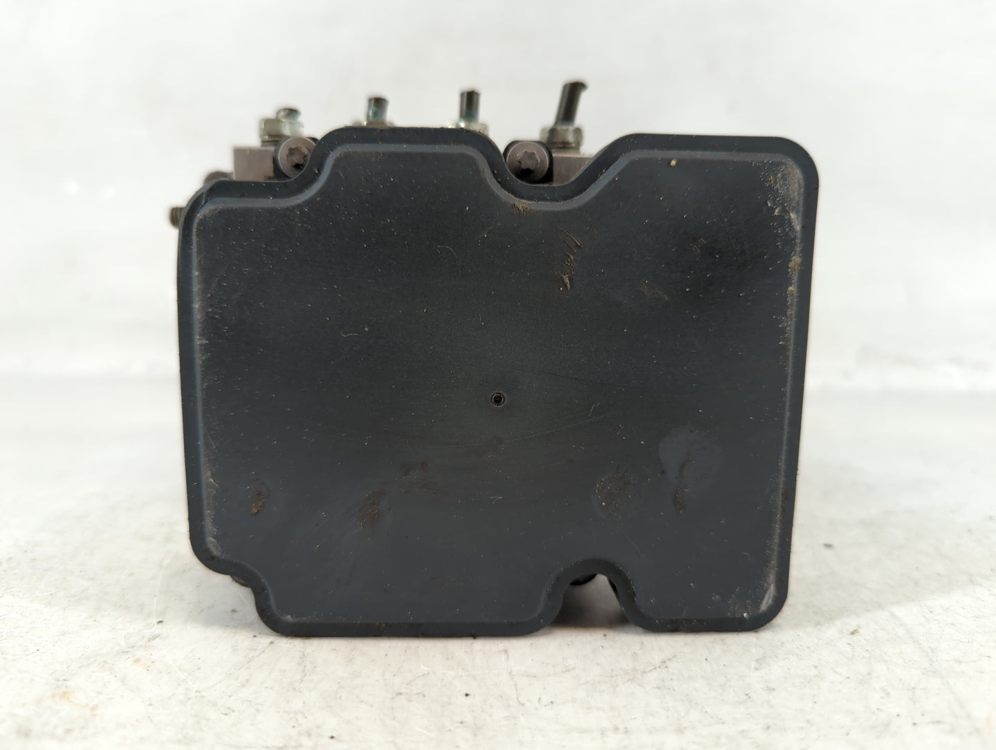 2020 Mitsubishi Mirage ABS Pump Control Module Replacement P/N:4670B492 Fits OEM Used Auto Parts - Oemusedautoparts1.com