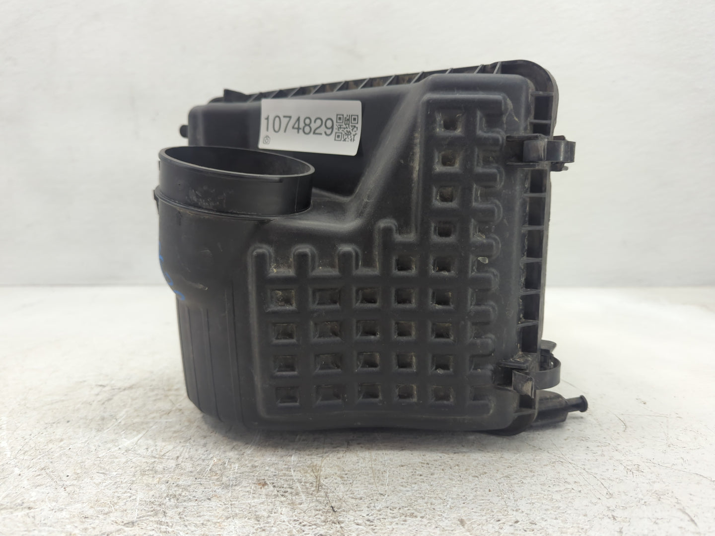 2012-2017 Hyundai Azera Air Cleaner Intake-duct Hose Tube - Oemusedautoparts1.com