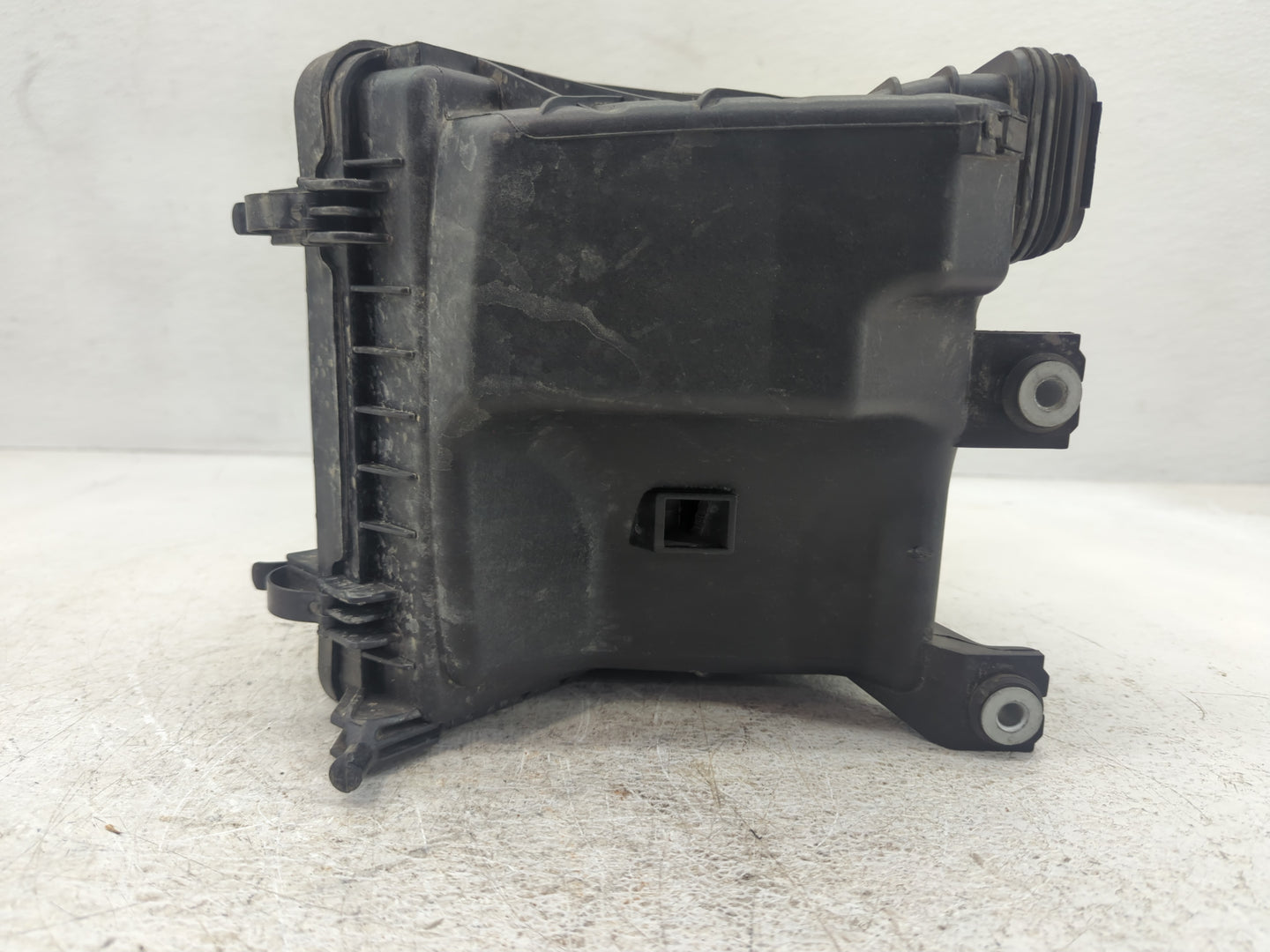 2012-2017 Hyundai Azera Air Cleaner Intake-duct Hose Tube - Oemusedautoparts1.com