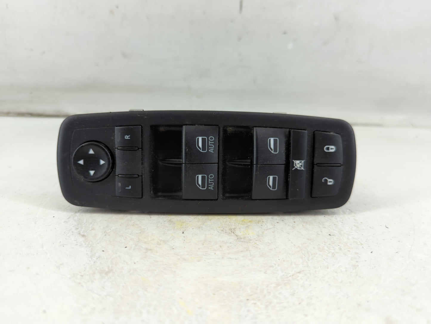 2021 Nissan Pathfinder Master Power Window Switch Replacement Driver Side Left P/N:68234092AC Fits OEM Used Auto Parts