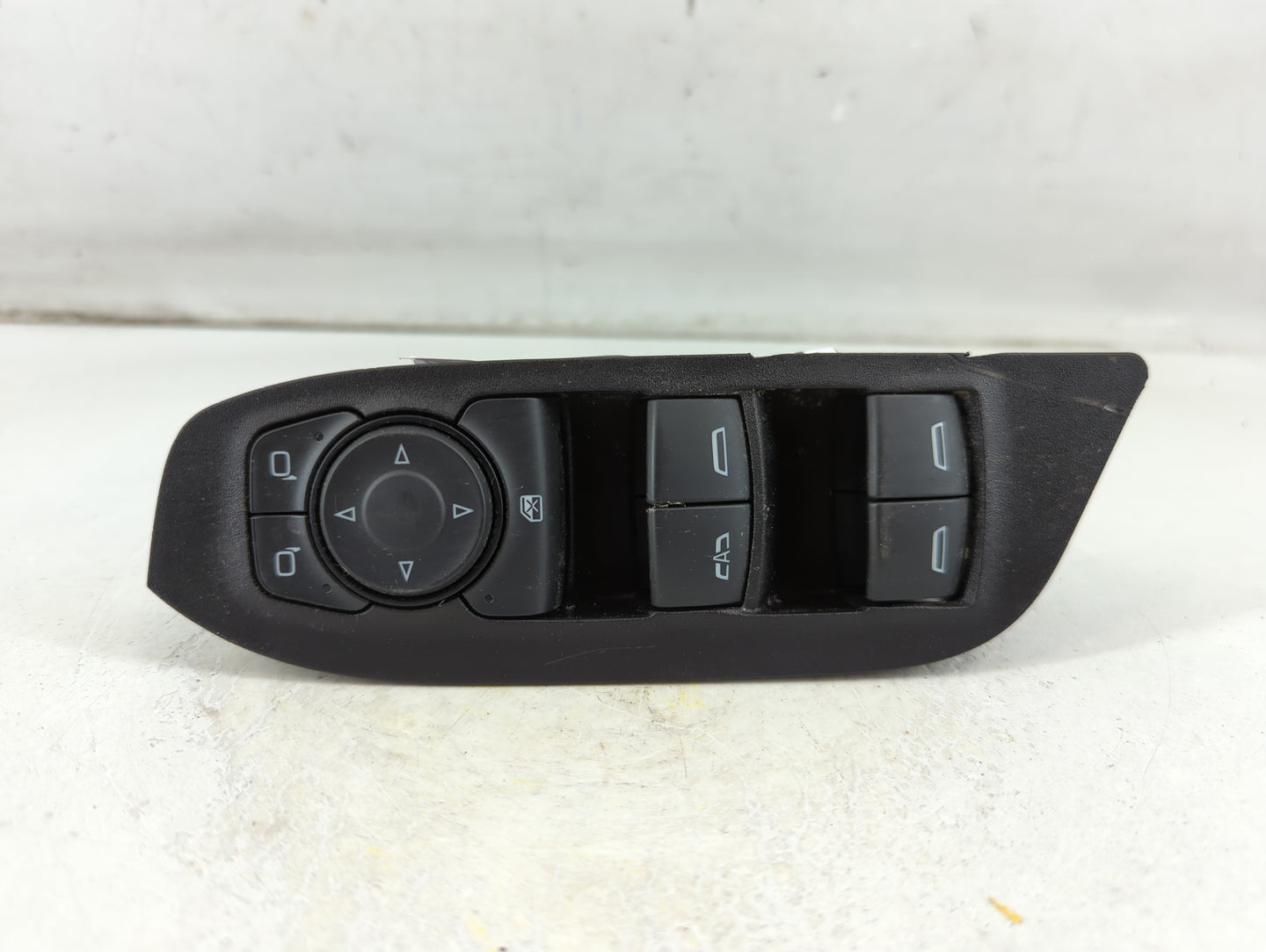 2018-2022 Chevrolet Equinox Master Power Window Switch Replacement Driver Side Left P/N:84139693 Fits OEM Used Auto Parts - Oemusedautoparts1.com