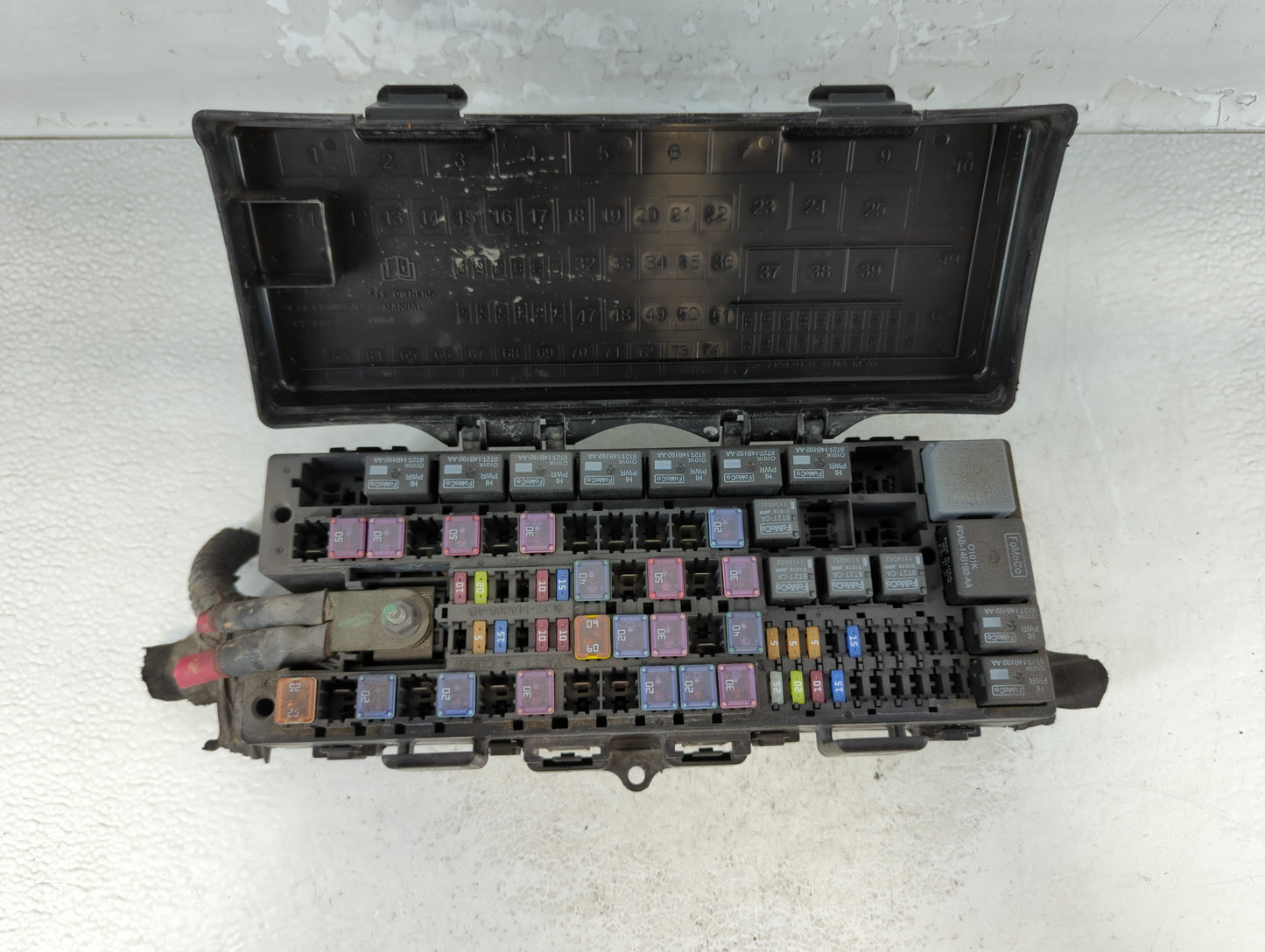 2011-2014 Ford F-150 Fusebox Fuse Box Panel Relay Module P/N:DL3T-12A581 CAH 82662-12370 Fits Fits 2011 2012 2013 2014 OEM Used Auto Parts - Oemusedautoparts1.com