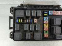 2006-2007 Chrysler 300 Fusebox Fuse Box Panel Relay Module Fits Fits 2006 2007 OEM Used Auto Parts