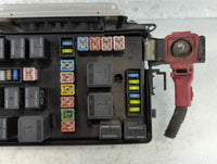 2006-2007 Chrysler 300 Fusebox Fuse Box Panel Relay Module Fits Fits 2006 2007 OEM Used Auto Parts