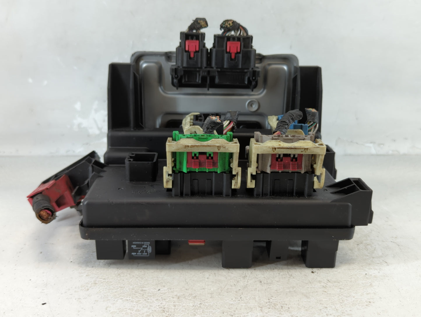 2006-2007 Chrysler 300 Fusebox Fuse Box Panel Relay Module Fits Fits 2006 2007 OEM Used Auto Parts