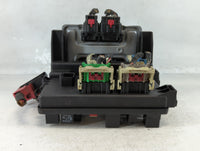 2006-2007 Chrysler 300 Fusebox Fuse Box Panel Relay Module Fits Fits 2006 2007 OEM Used Auto Parts