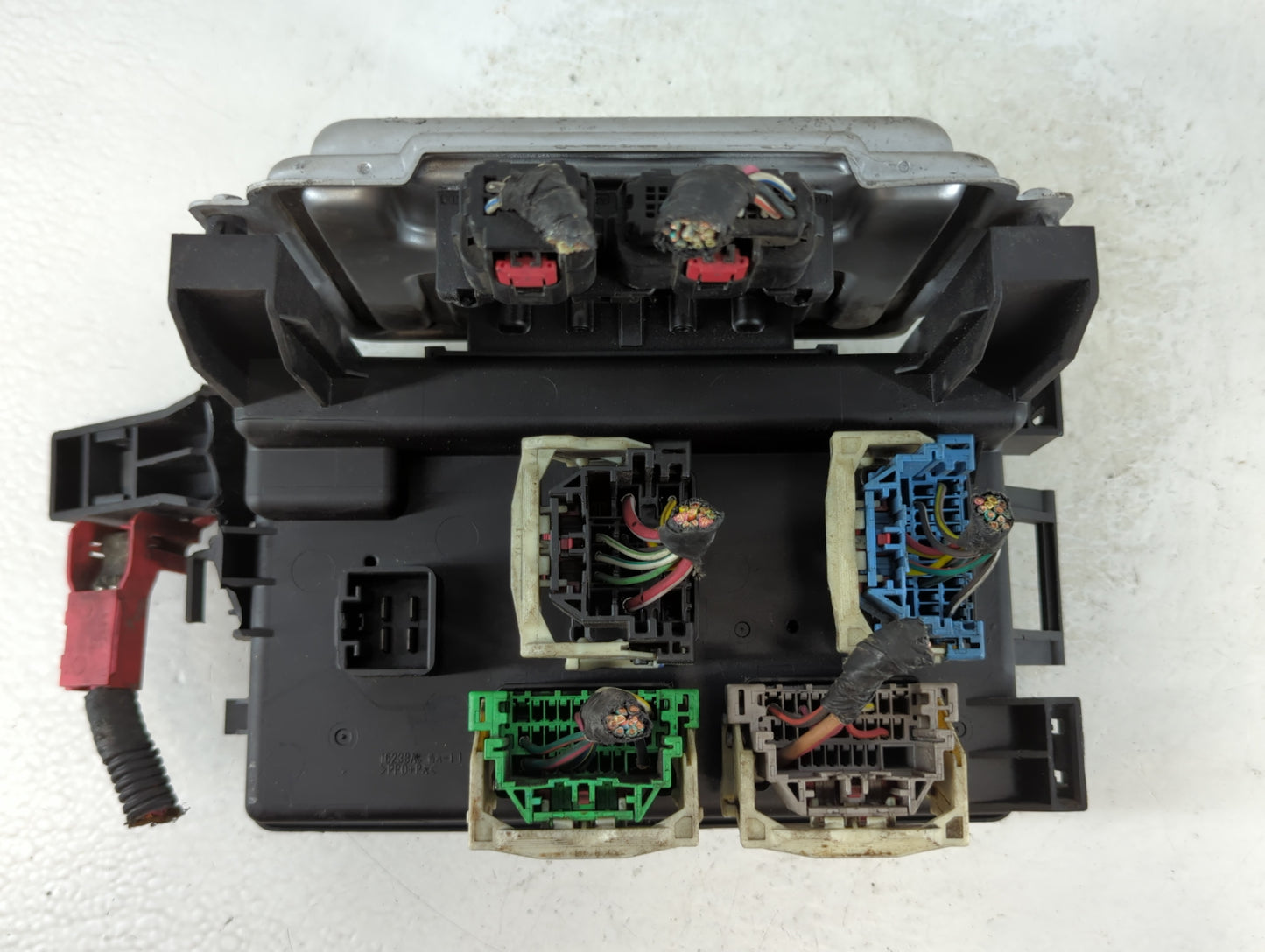 2006-2007 Chrysler 300 Fusebox Fuse Box Panel Relay Module Fits Fits 2006 2007 OEM Used Auto Parts